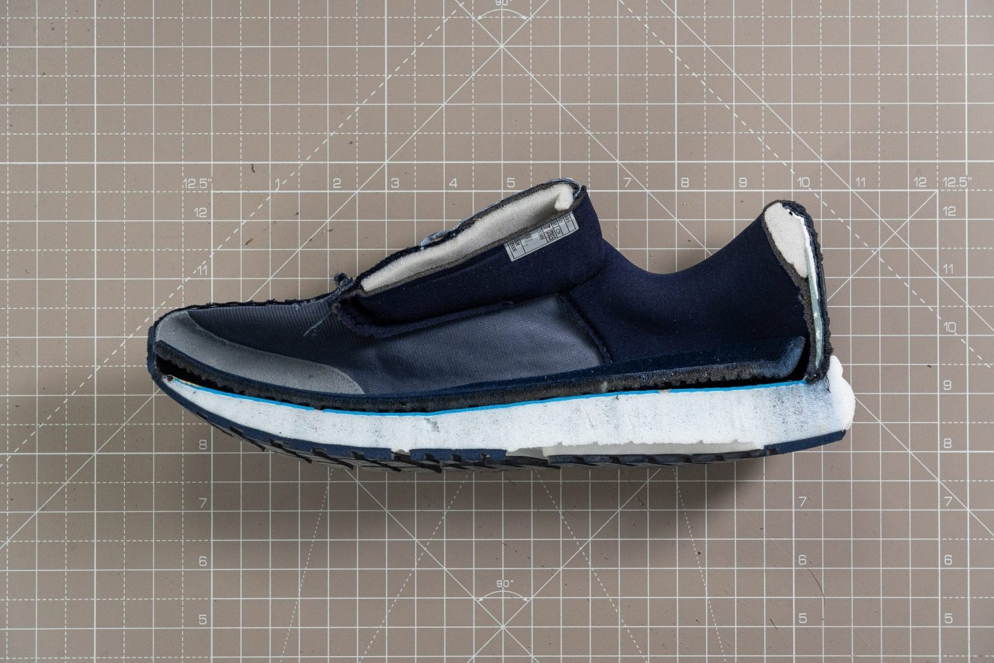 Cut in half Brooks Beast GTS 23 Review (2023) RunRepeat