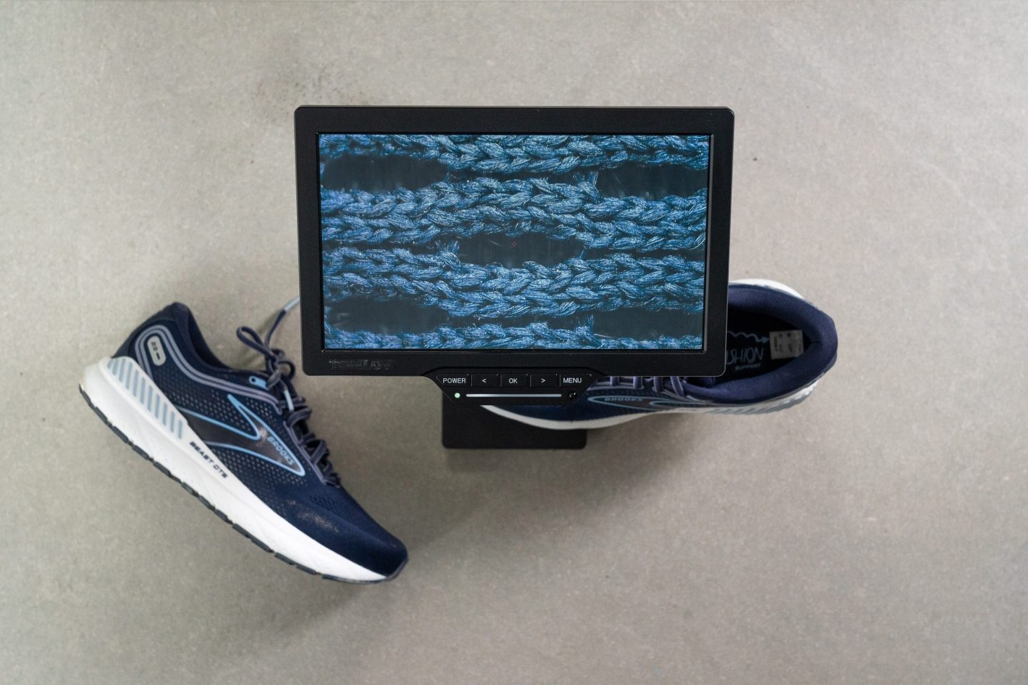 Cut in half Brooks Beast GTS 23 Review (2023) RunRepeat