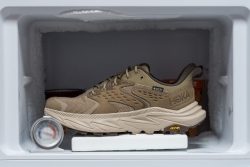 lightweight waterproof hiking shoes
