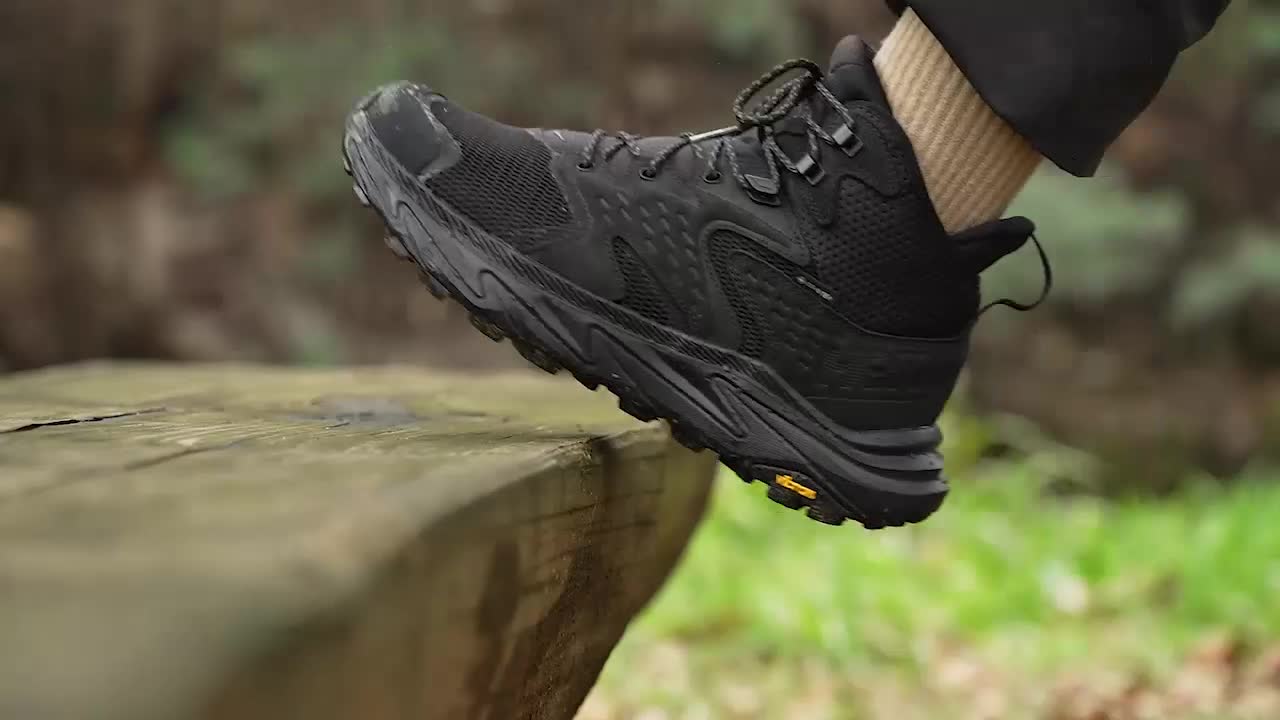 Cut in half: Hoka Anacapa 2 Mid GTX Review (2025) | RunRepeat