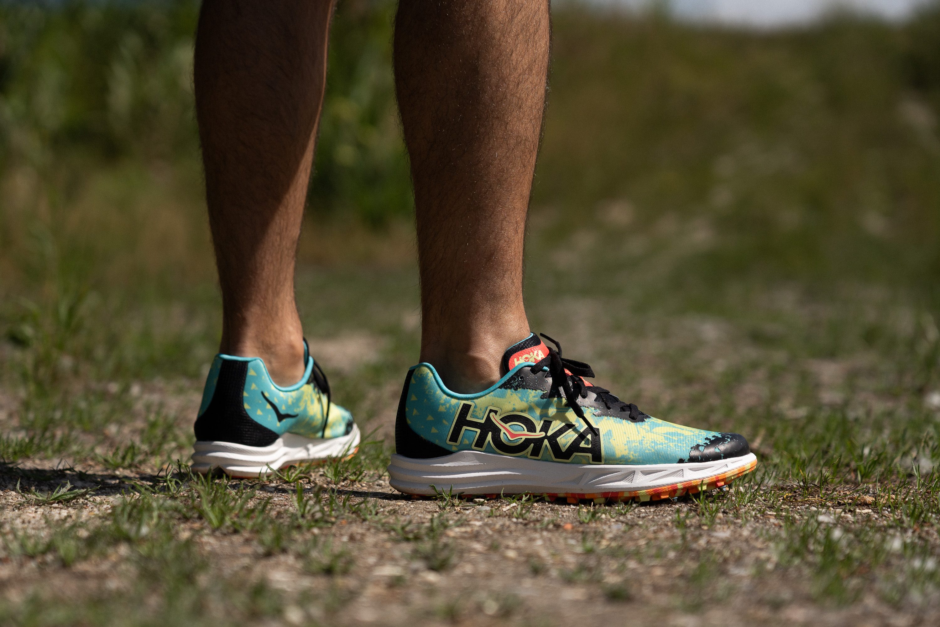 HOKA Crescendo XC main