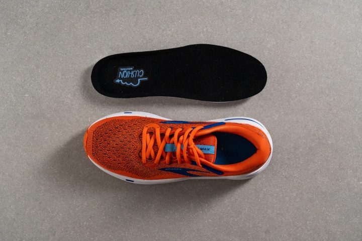 Brooks sticas Ghost Max Removable insole