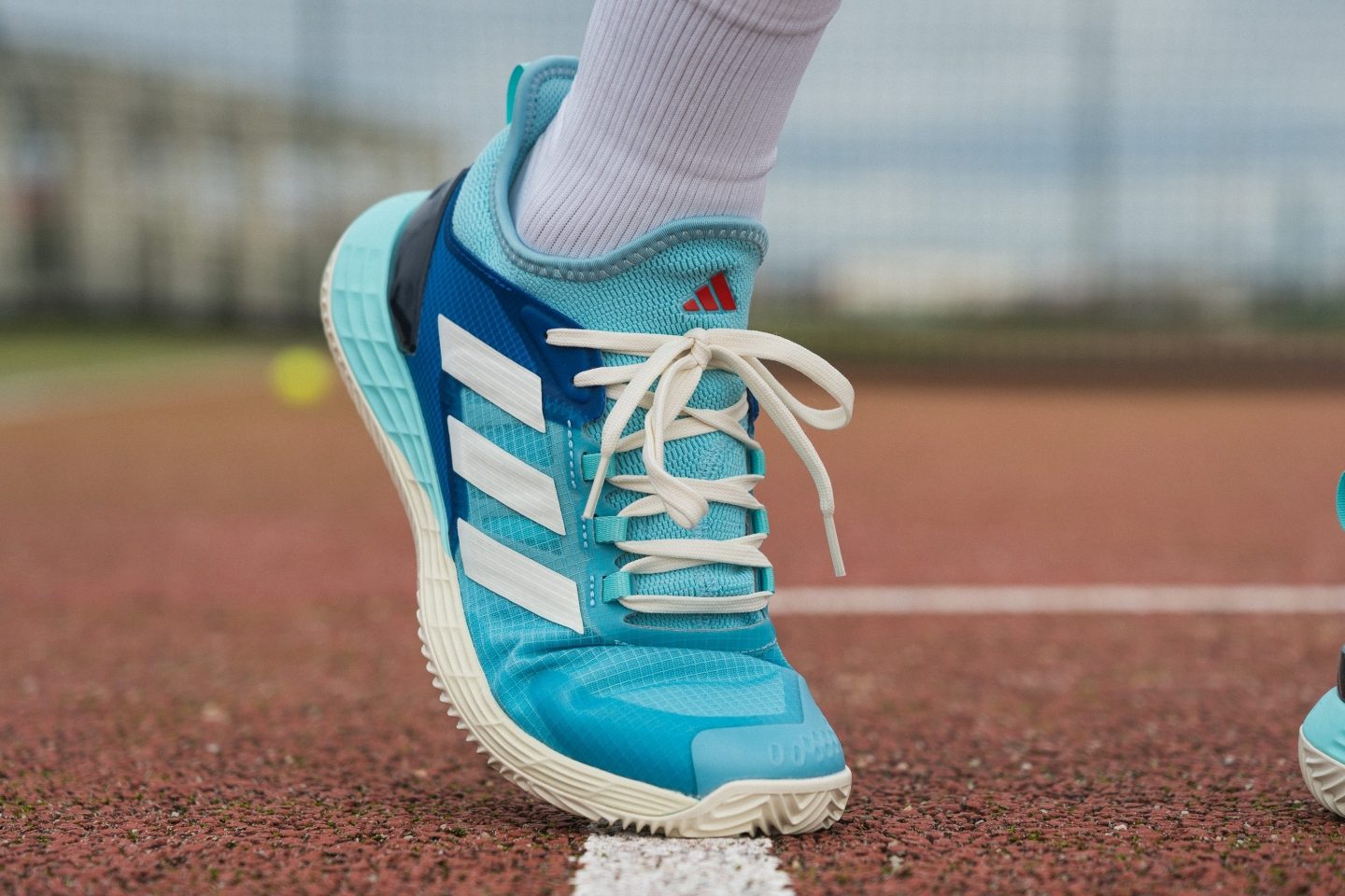 ADIDAS ADIZERO UBERSONIC 4.1 M