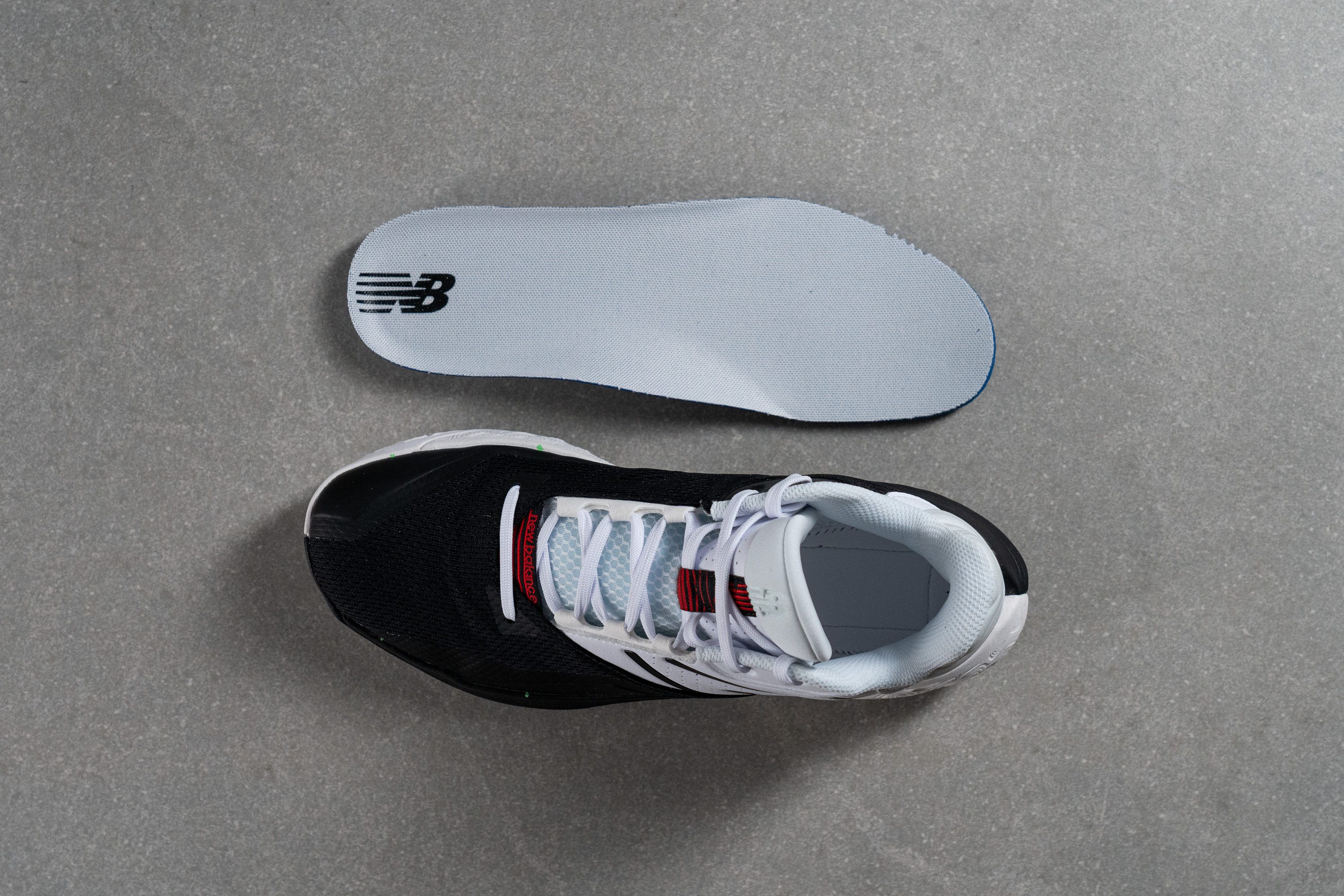 New Balance TWO WXY V4 Removable insole