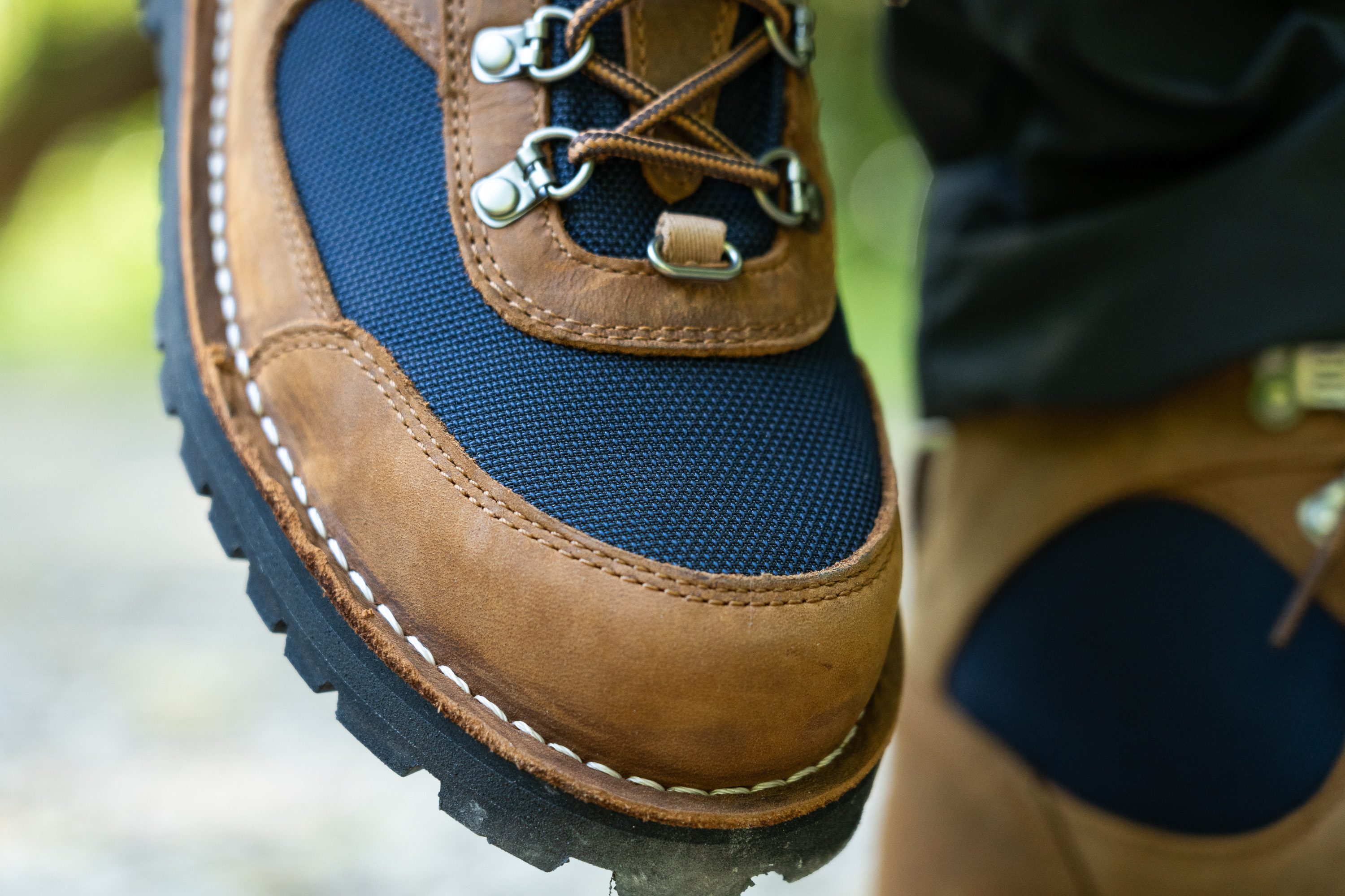 Danner Cascade Crest toebox