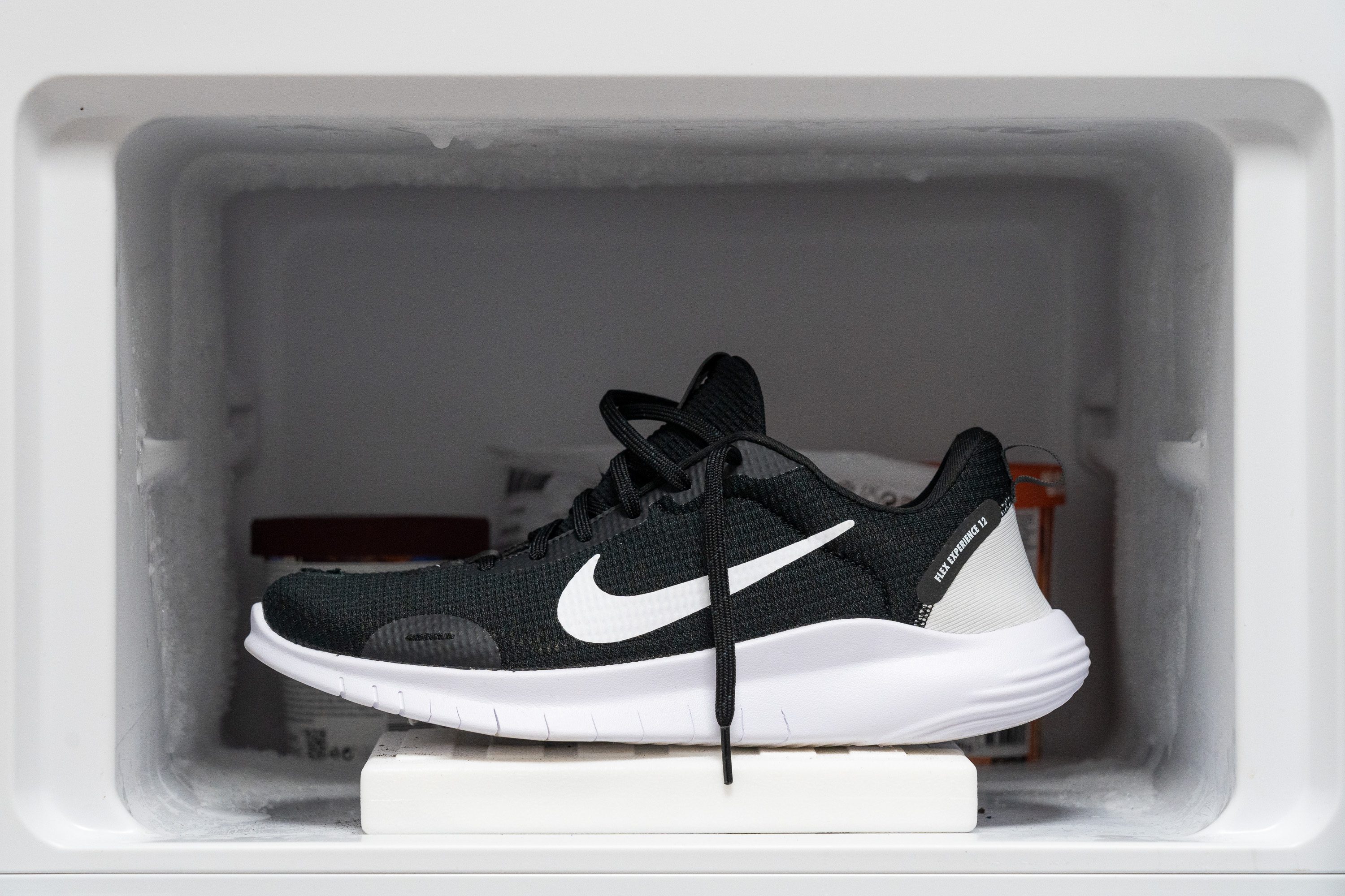 nike flex experience run 12 difference in midsole softness in cold 21229950 main