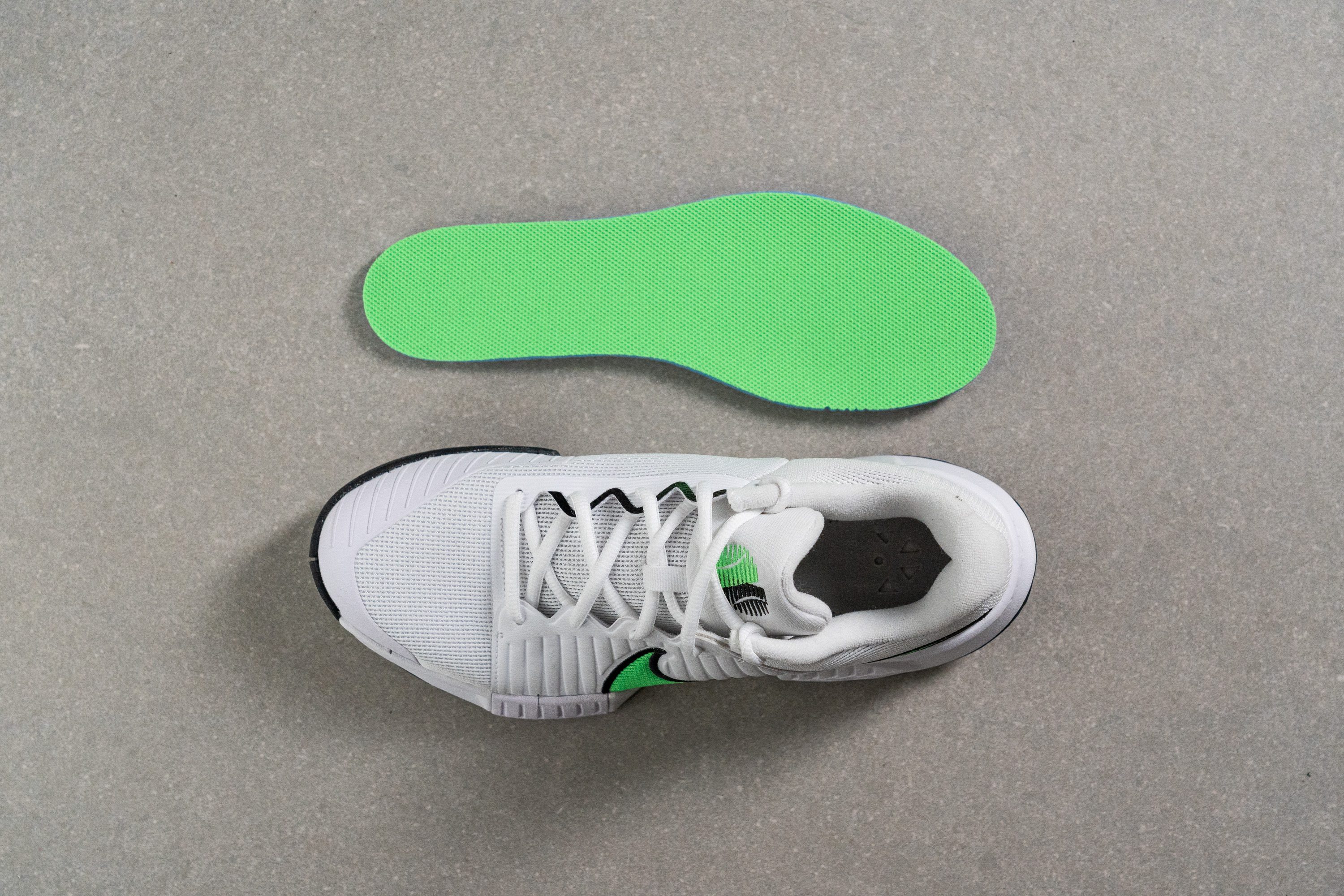 nike low gp challenge pro removable insole 21276614 main