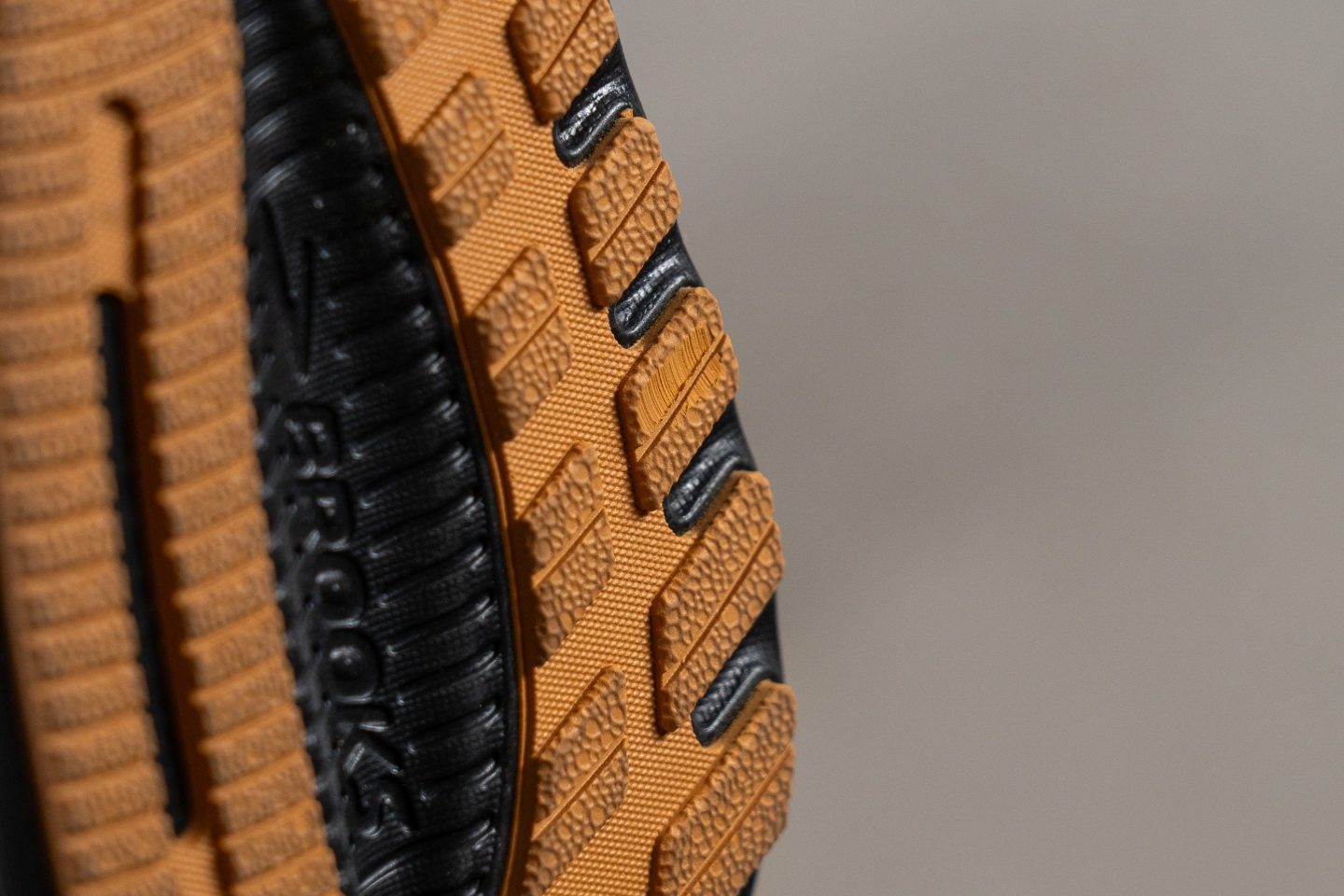 Cut in half Brooks Glycerin StealthFit 21 Review (2024) RunRepeat