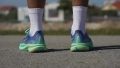 HOKA SKY Hopara Chaussures de Randonnée pour Hommes en Blue Coral Blue Graphite Lateral stability test