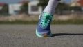 zapatillas de running HOKA ONE ONE mujer maratón talla 39 verdes stable