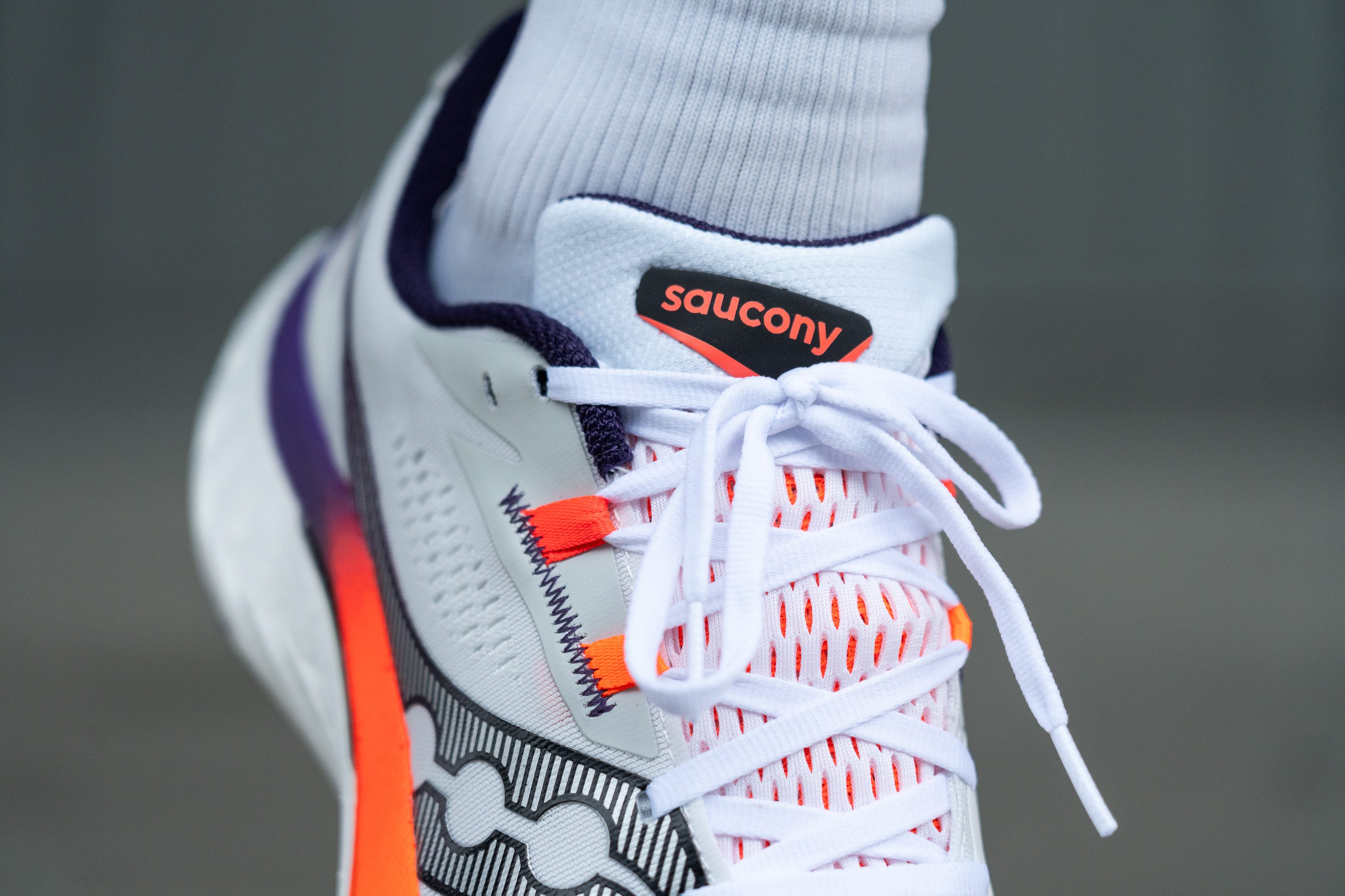 Saucony Endorphin Speed 4 lengüeta