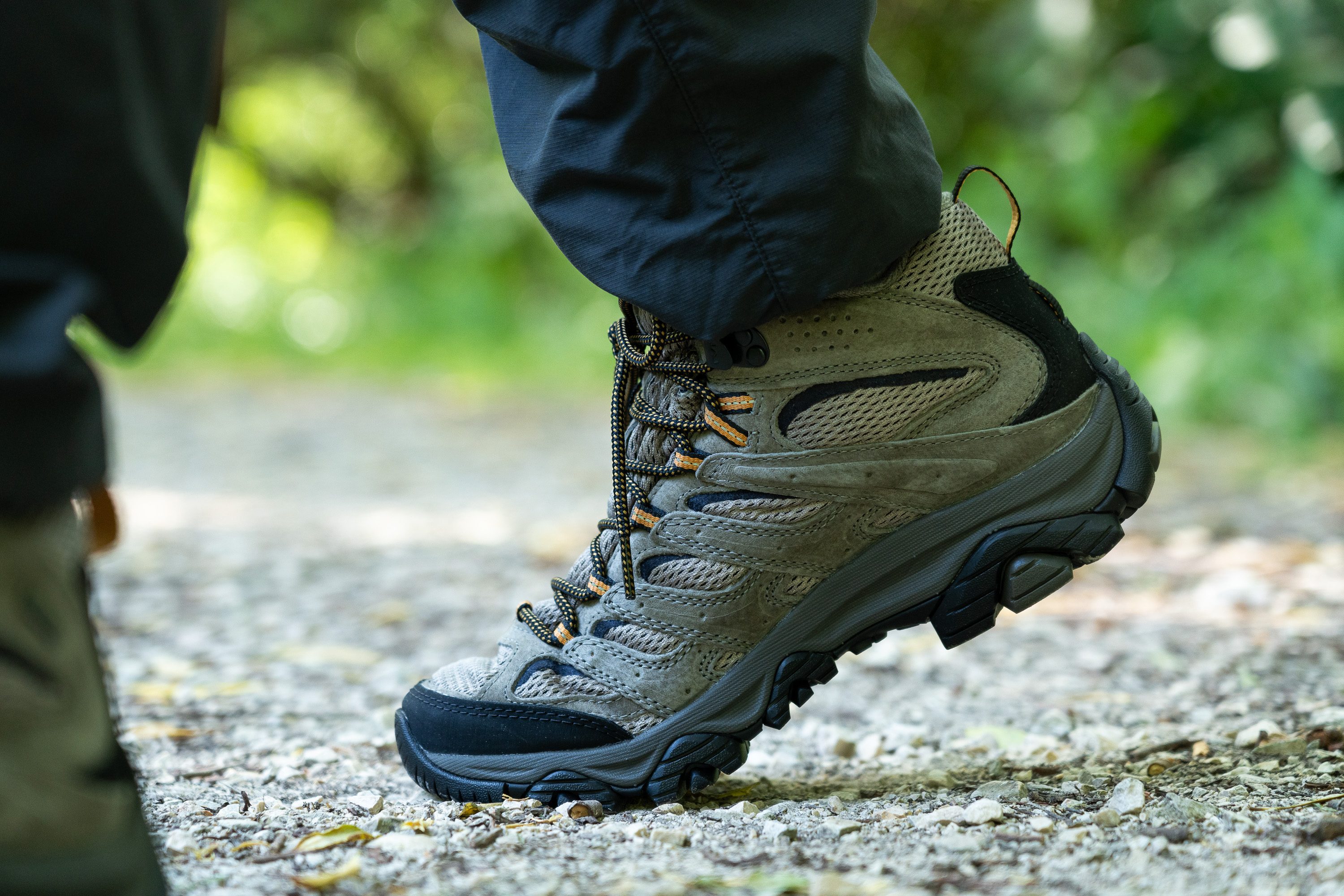 Sujeción del arco Merrell Moab 3 Mid GTX