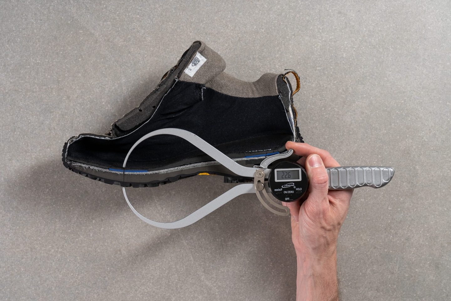 Cut in half: Merrell Moab 3 Mid GTX Review (2024) | RunRepeat