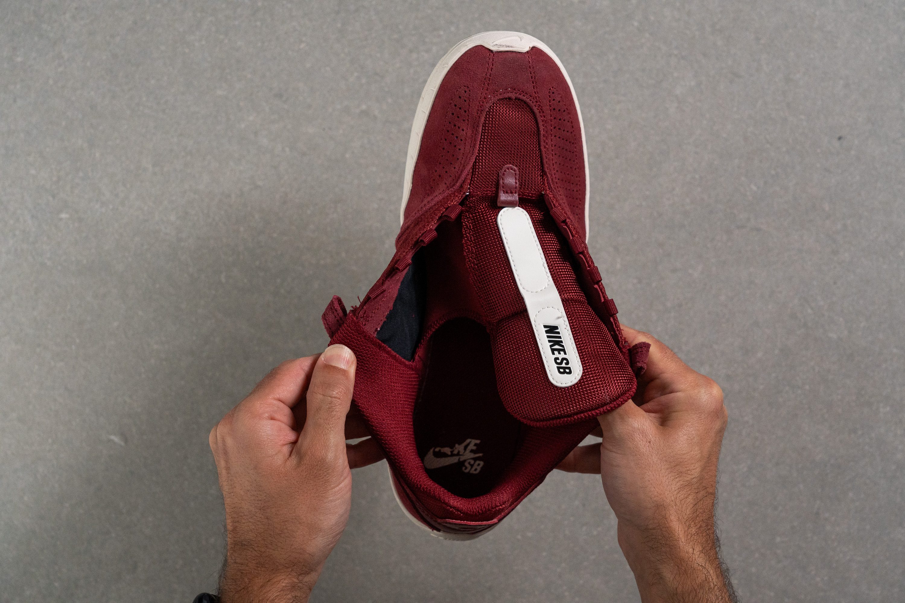 Nike SB Vertebrae Tongue: gusset type-1
