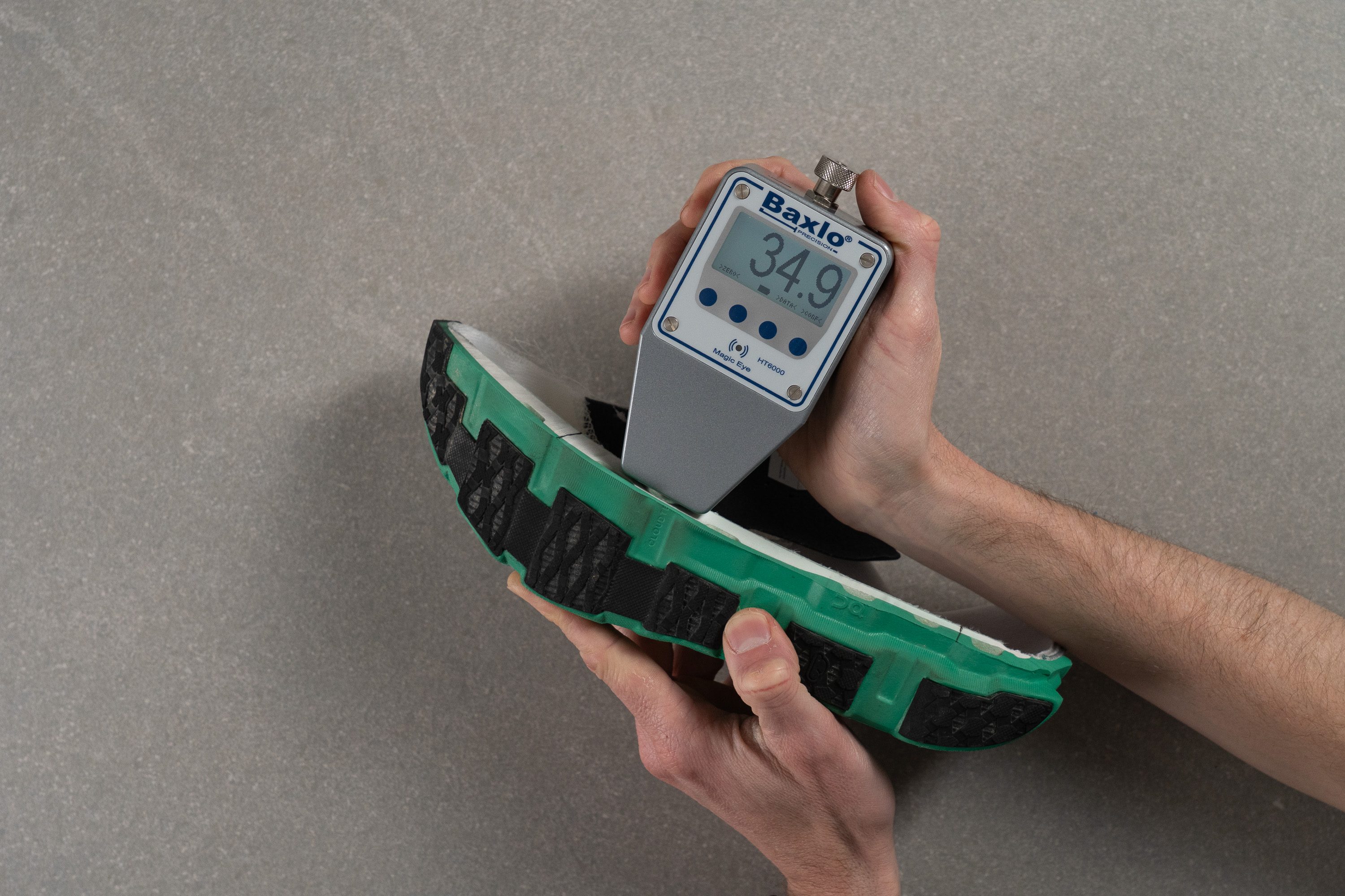 On Cloudmonster Hyper Midsole softness