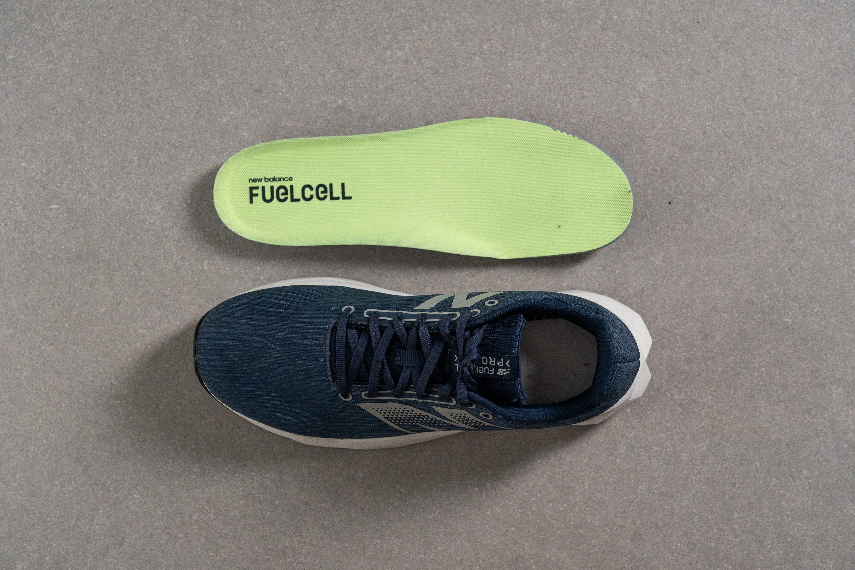 New Balance FuelCell Propel v5 Removable insole