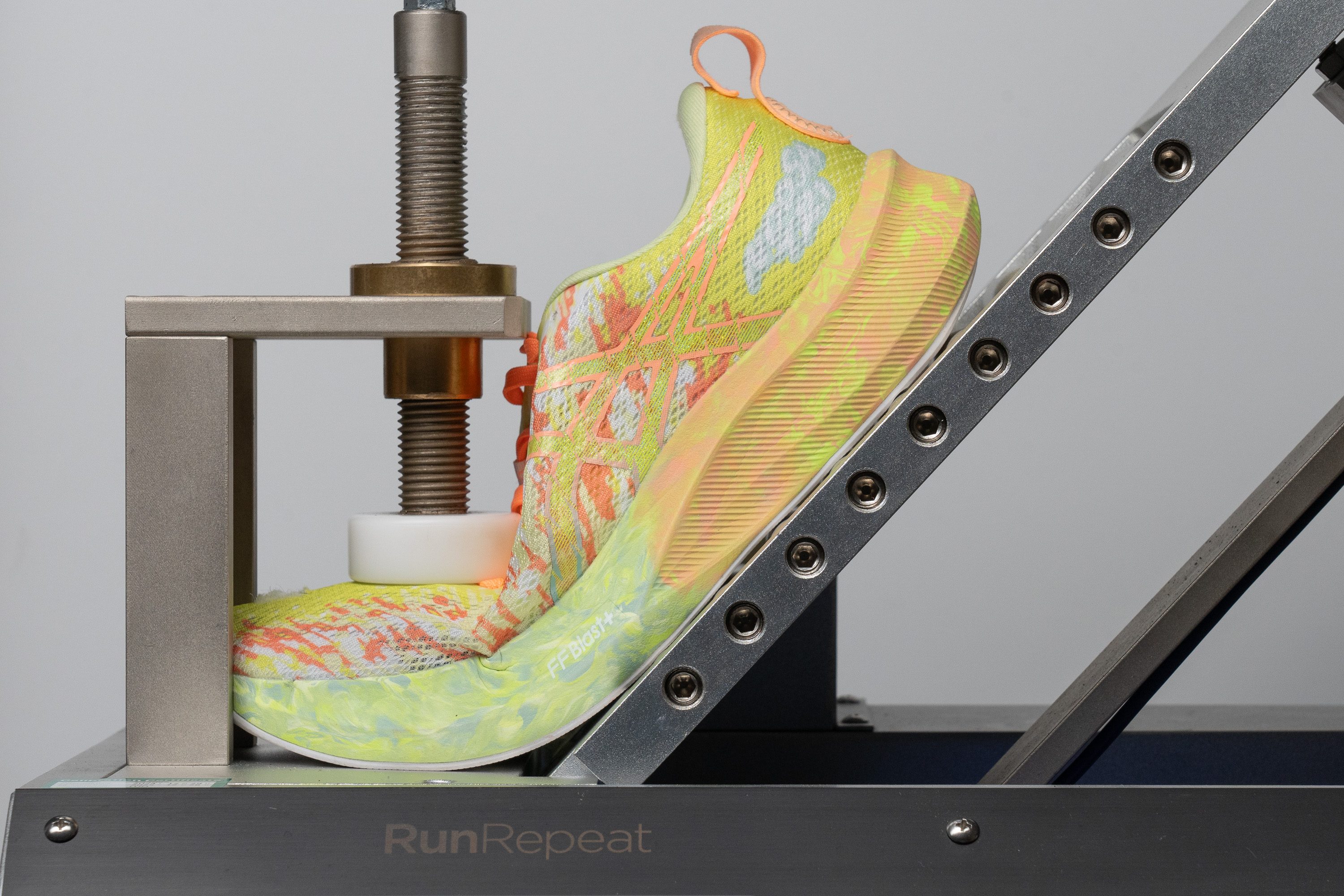ASICS Noosa Tri 16 Flexibility / Stiffness