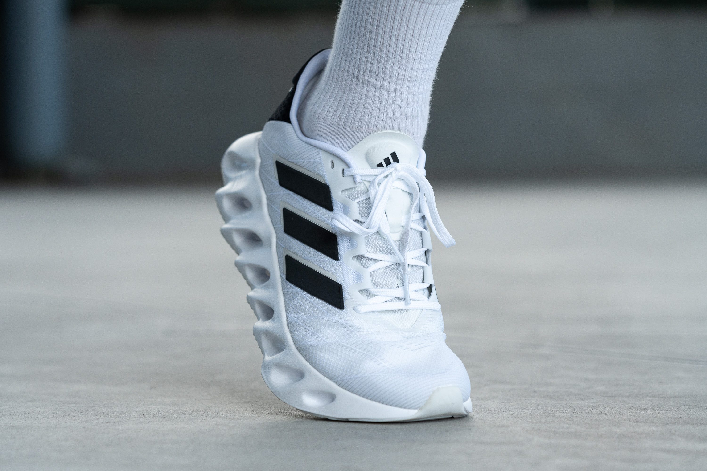 Adidas Switch FWD 2 tongue lacing system