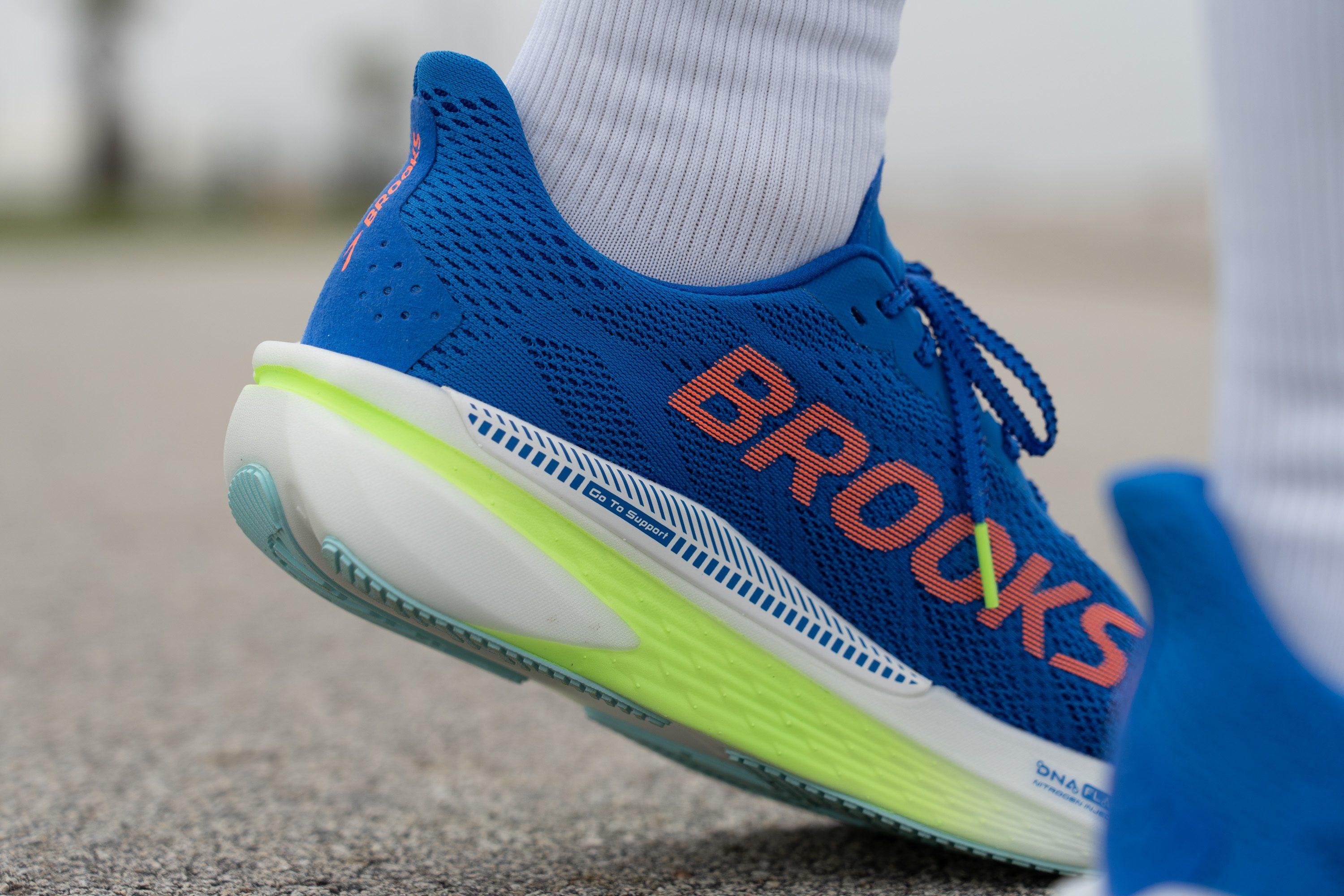 Brooks Hyperion GTS 2 Go To Support