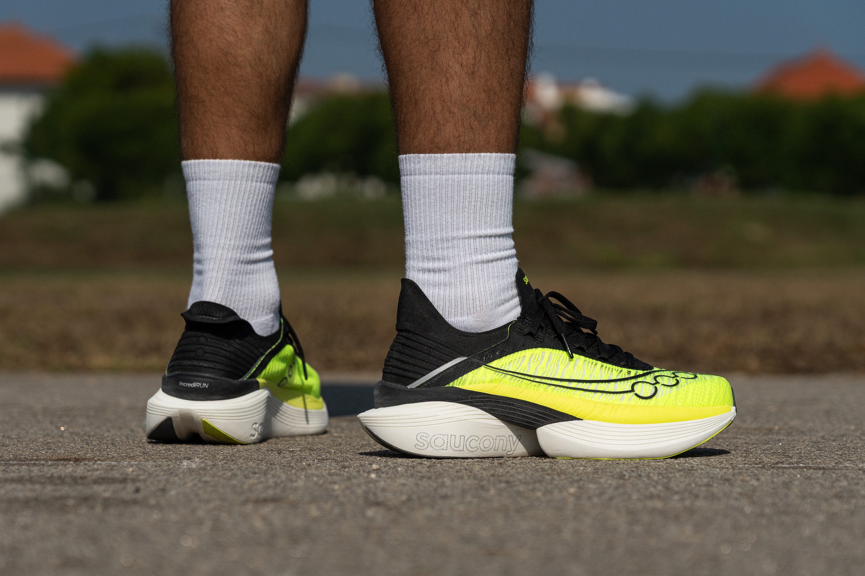 Saucony Endorphin Elite 2