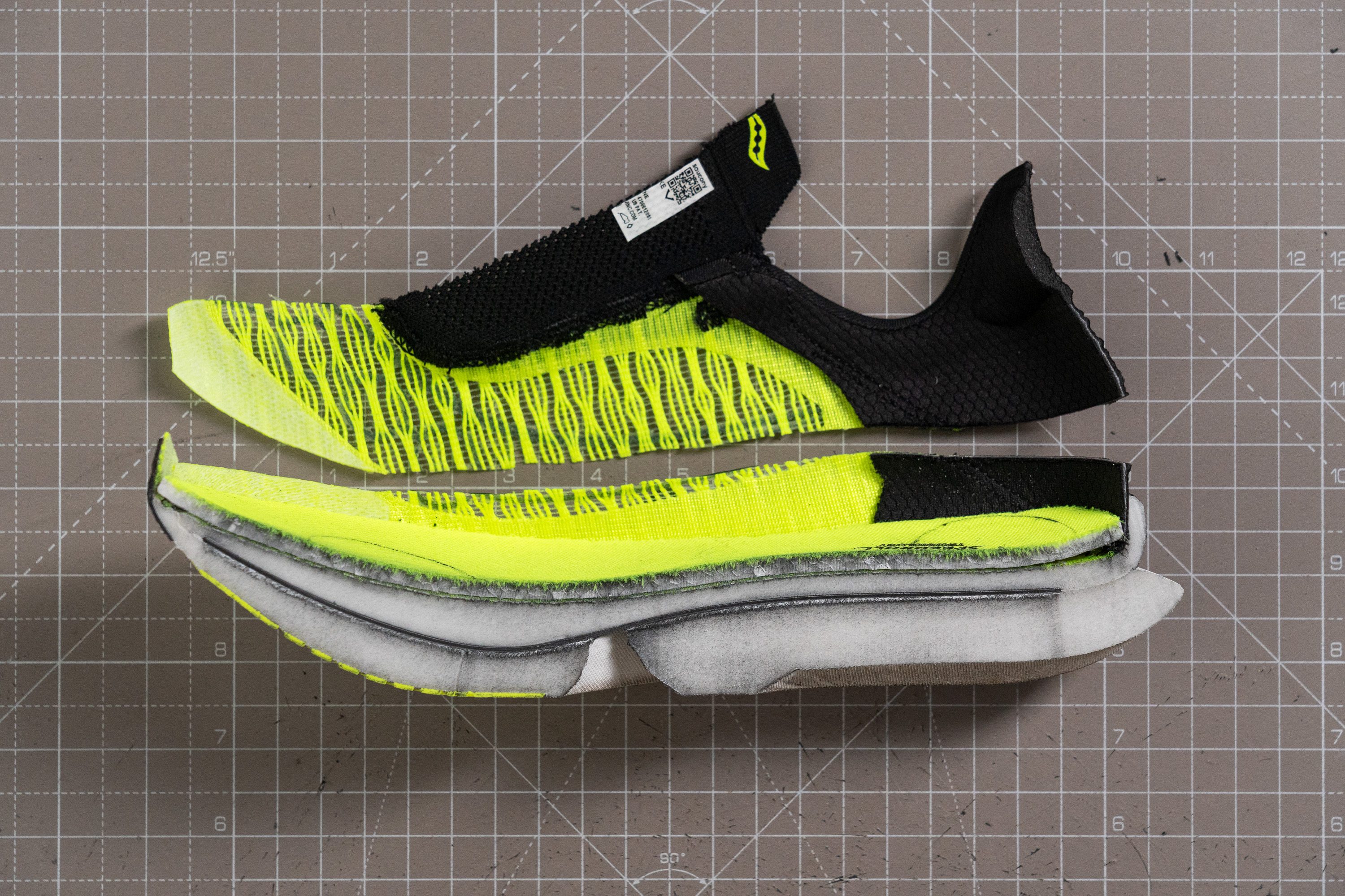 Saucony Endorphin Elite 2 Plate