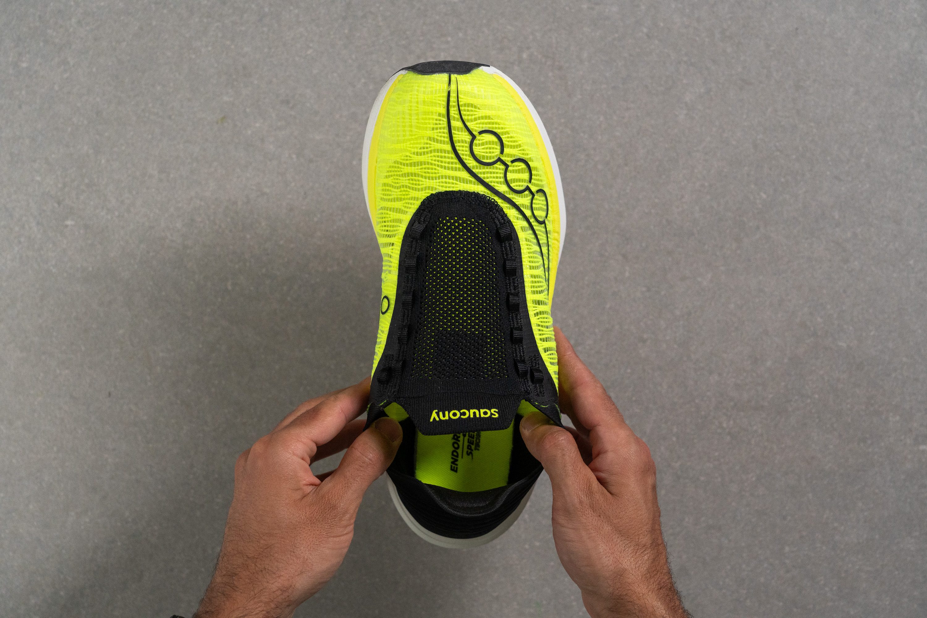 Saucony Endorphin Elite 2 Tongue: gusset type