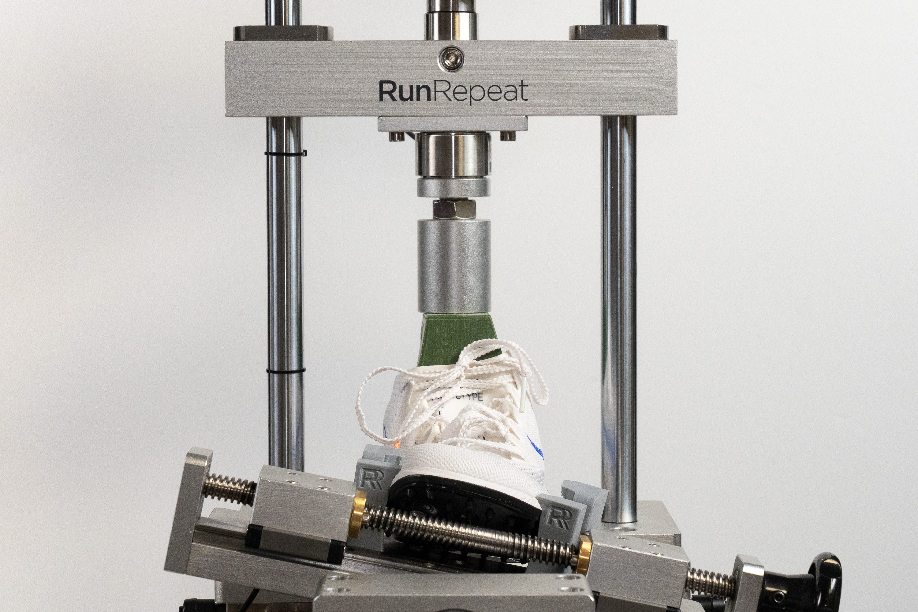 Nike Dragonfly 2 Torsional rigidity