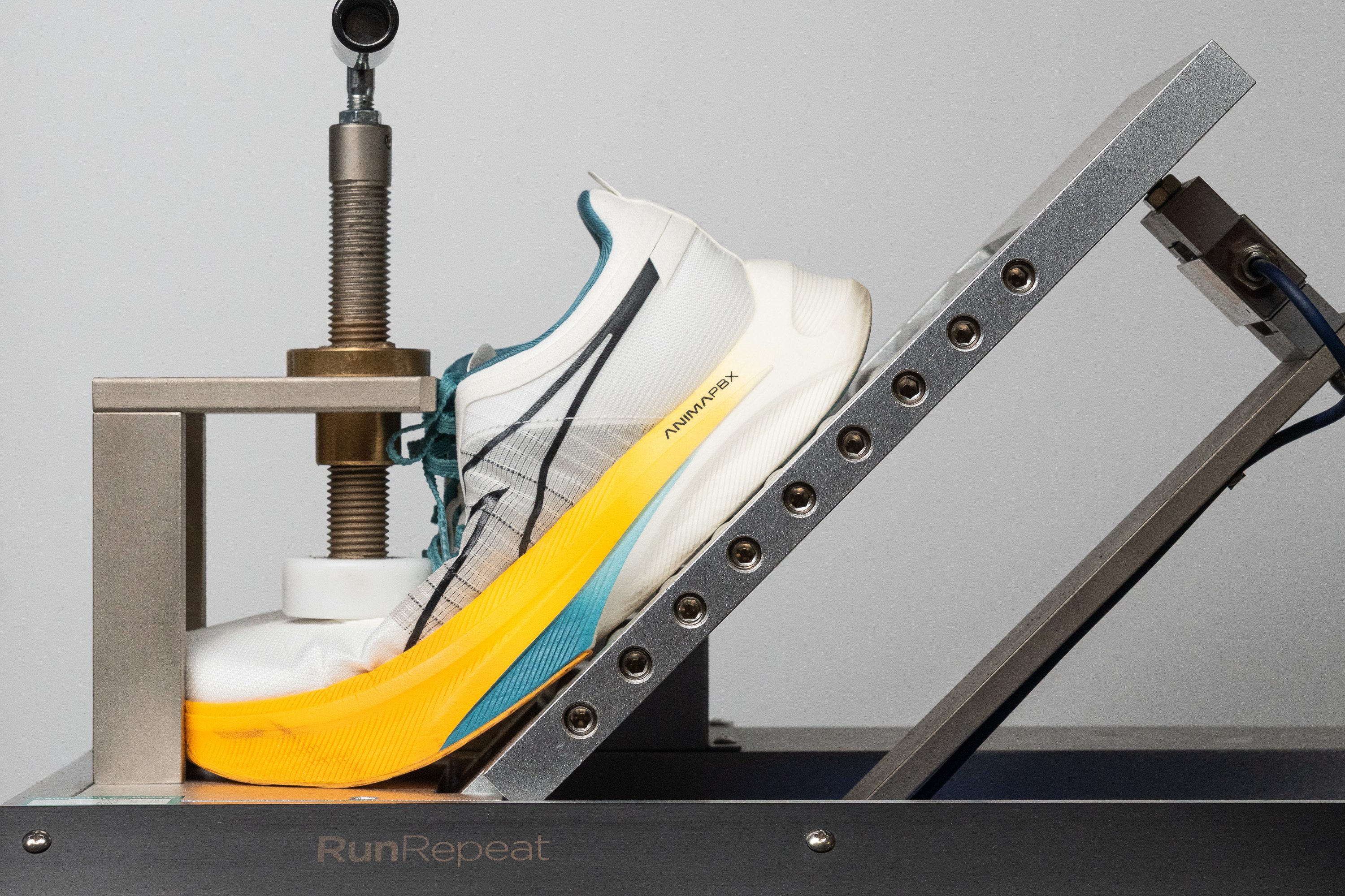 Diadora Gara Carbon Flexibility / Stiffness