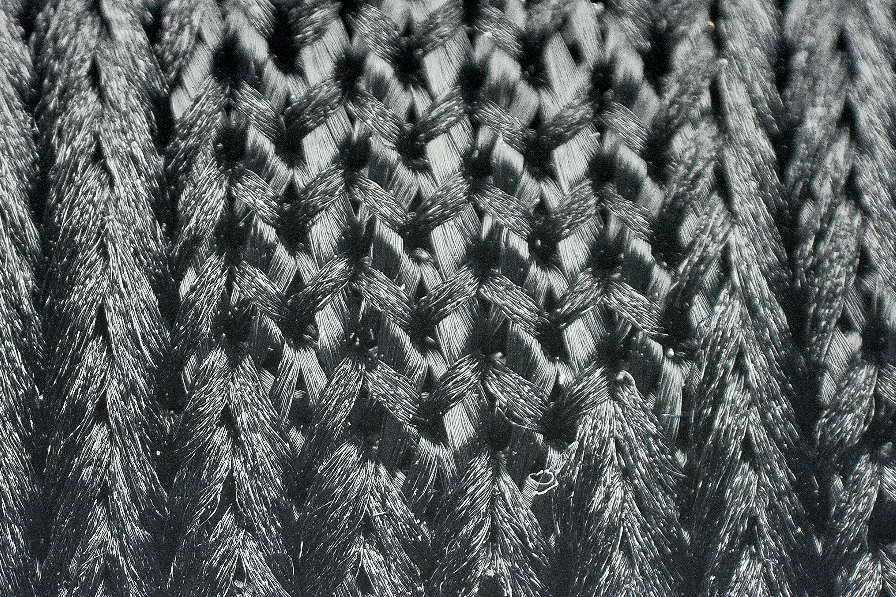 New Balance Hesi Low v2 Breathability under microscope