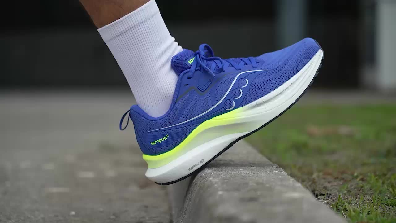 Cut in half: Saucony Tempus 2 Review (2025) | RunRepeat