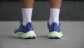 Saucony Tempus 2 Lateral stability test