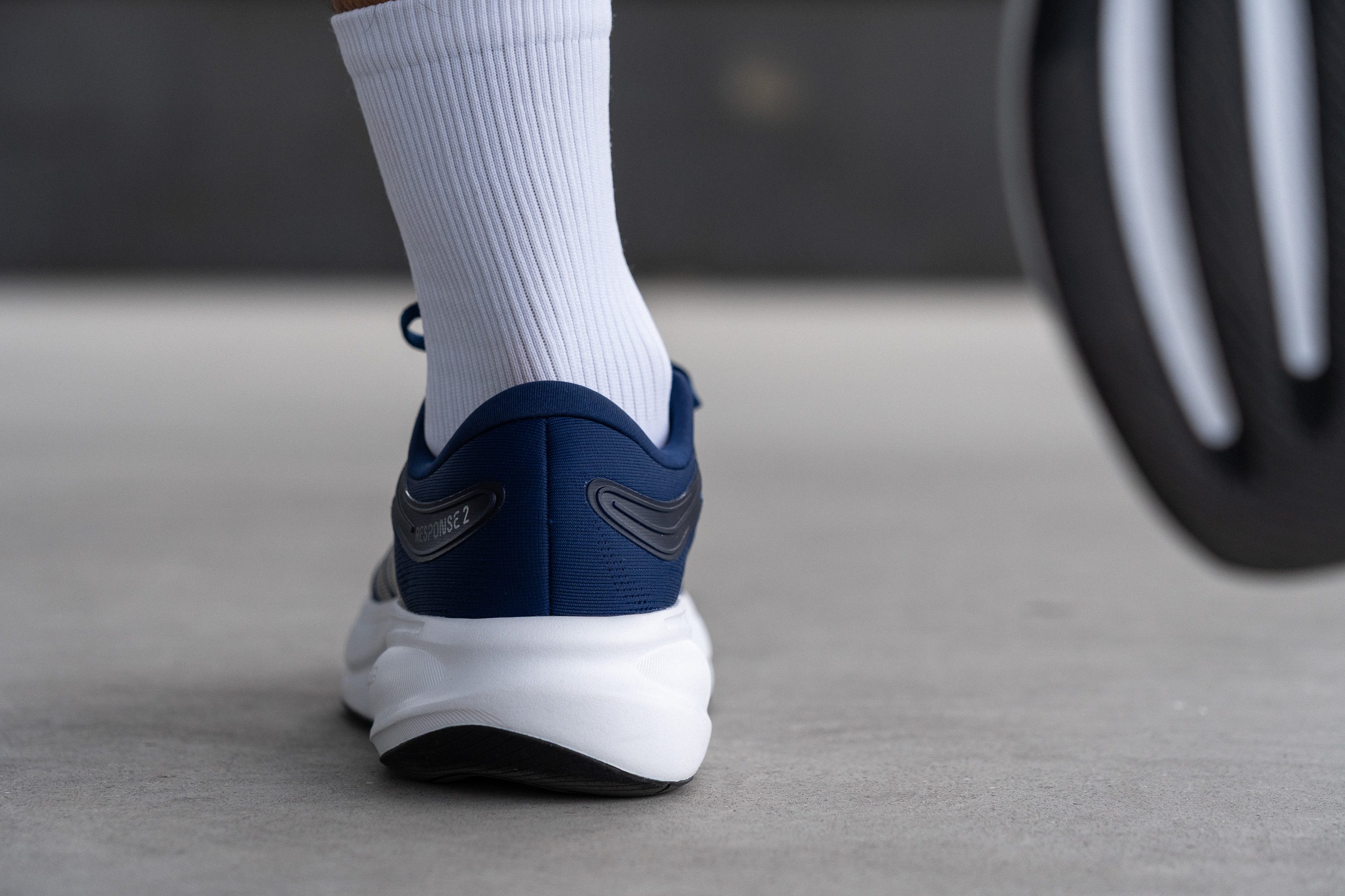 adidas Response 2 Heel tab