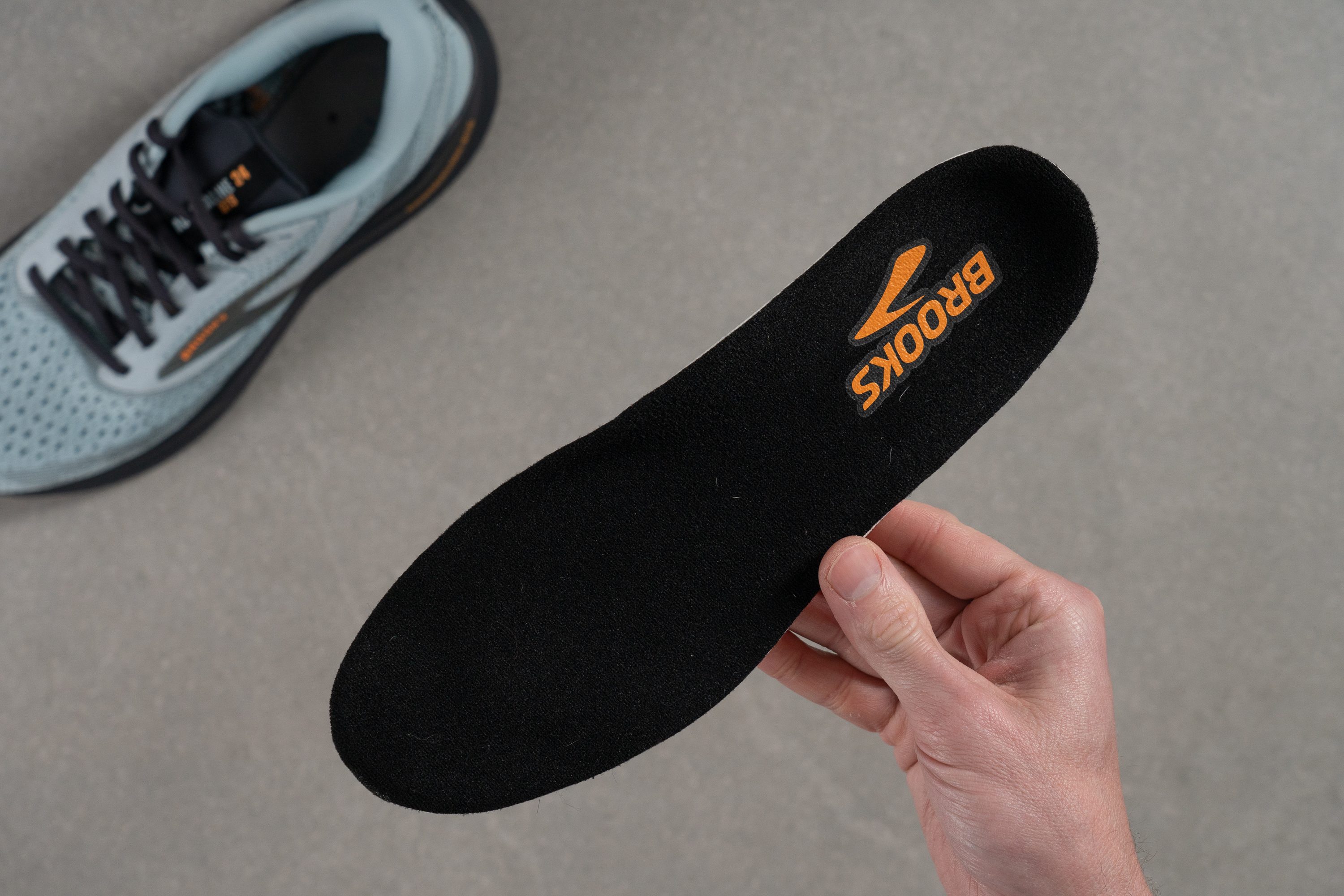 Brooks Adrenaline GTS 24 Removable insole