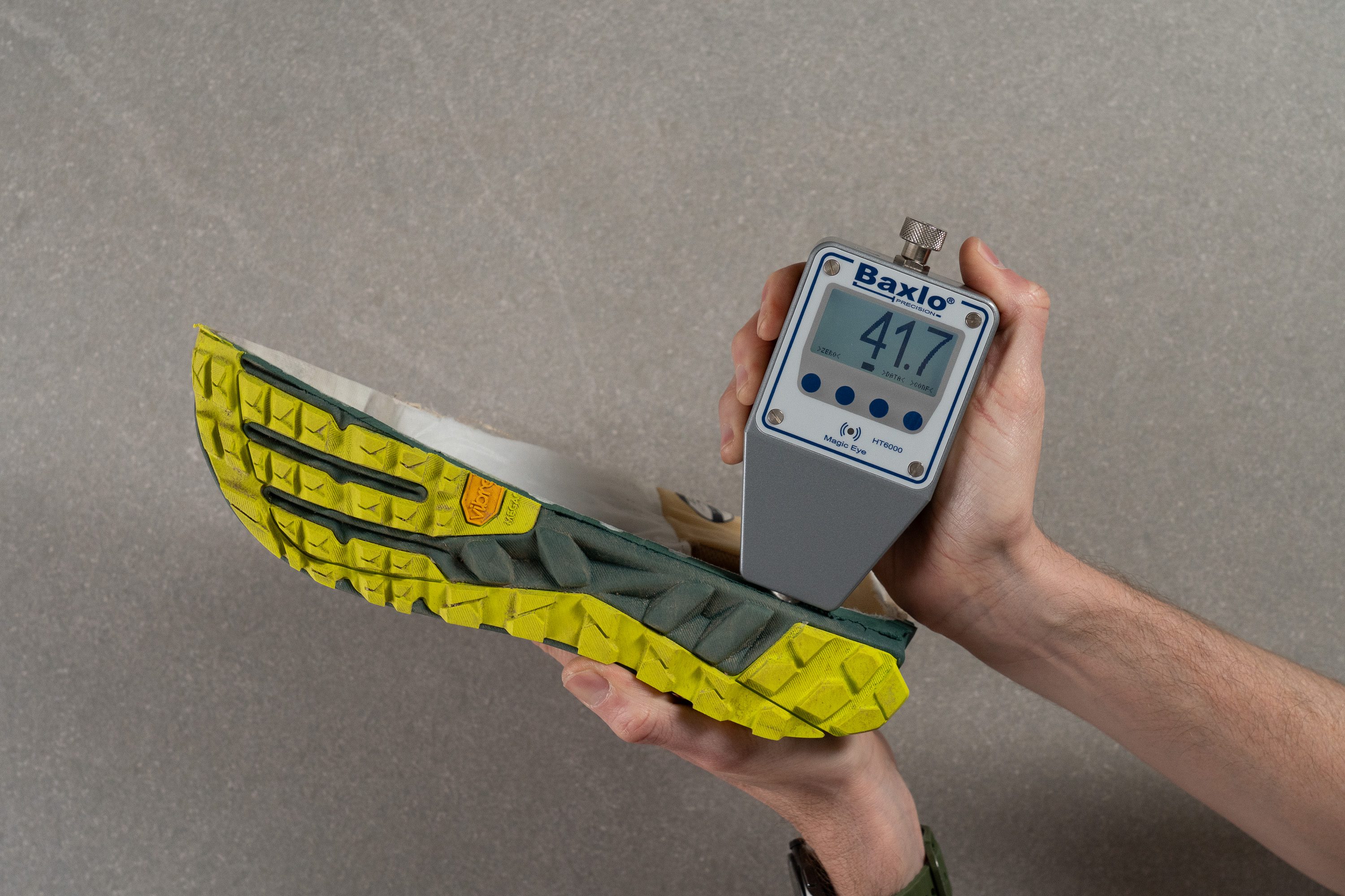 Altra Olympus 6 Hike Mid GTX Midsole softness