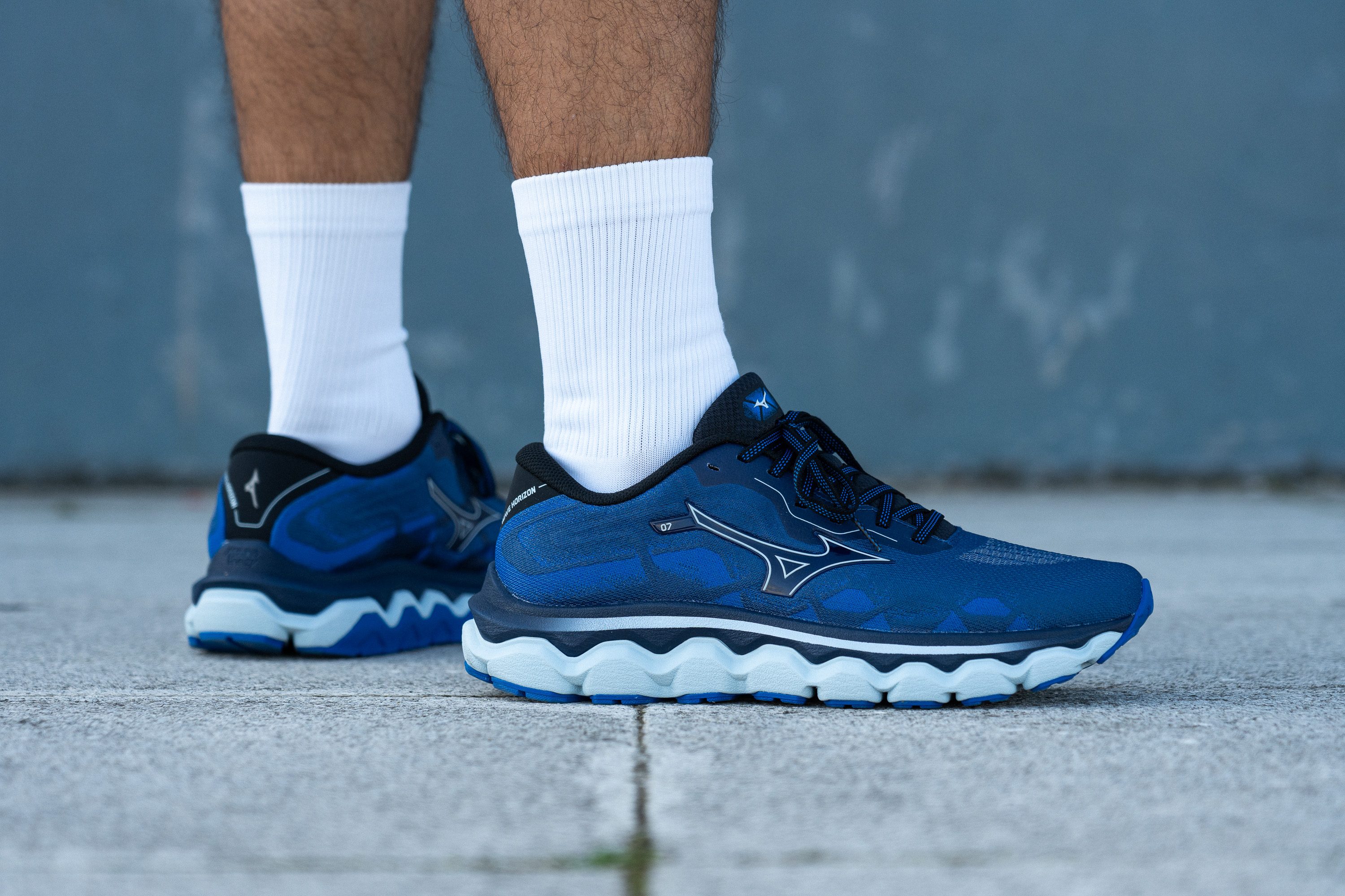 Mizuno Wave Horizon 7