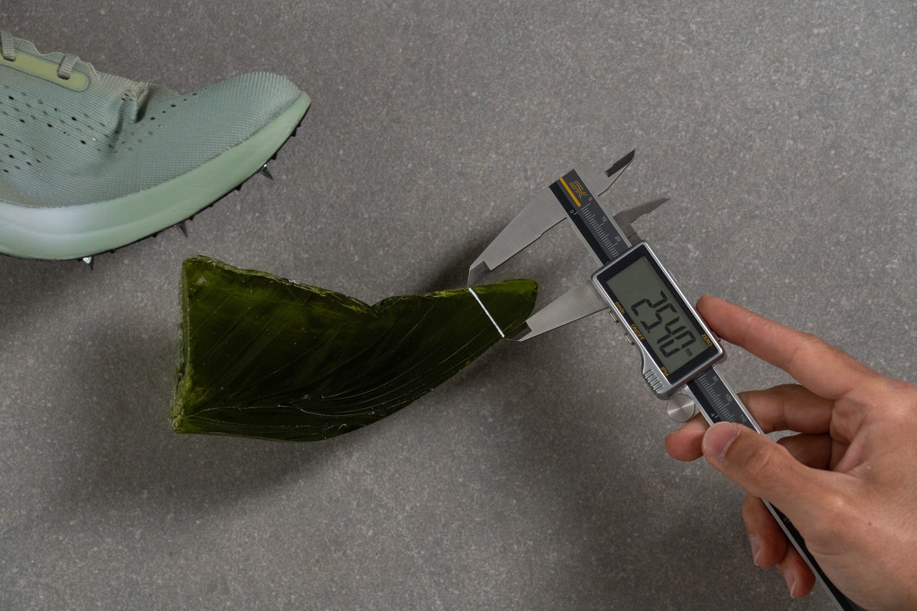 New Balance FuelCell SuperComp MD-X v3 Toebox height