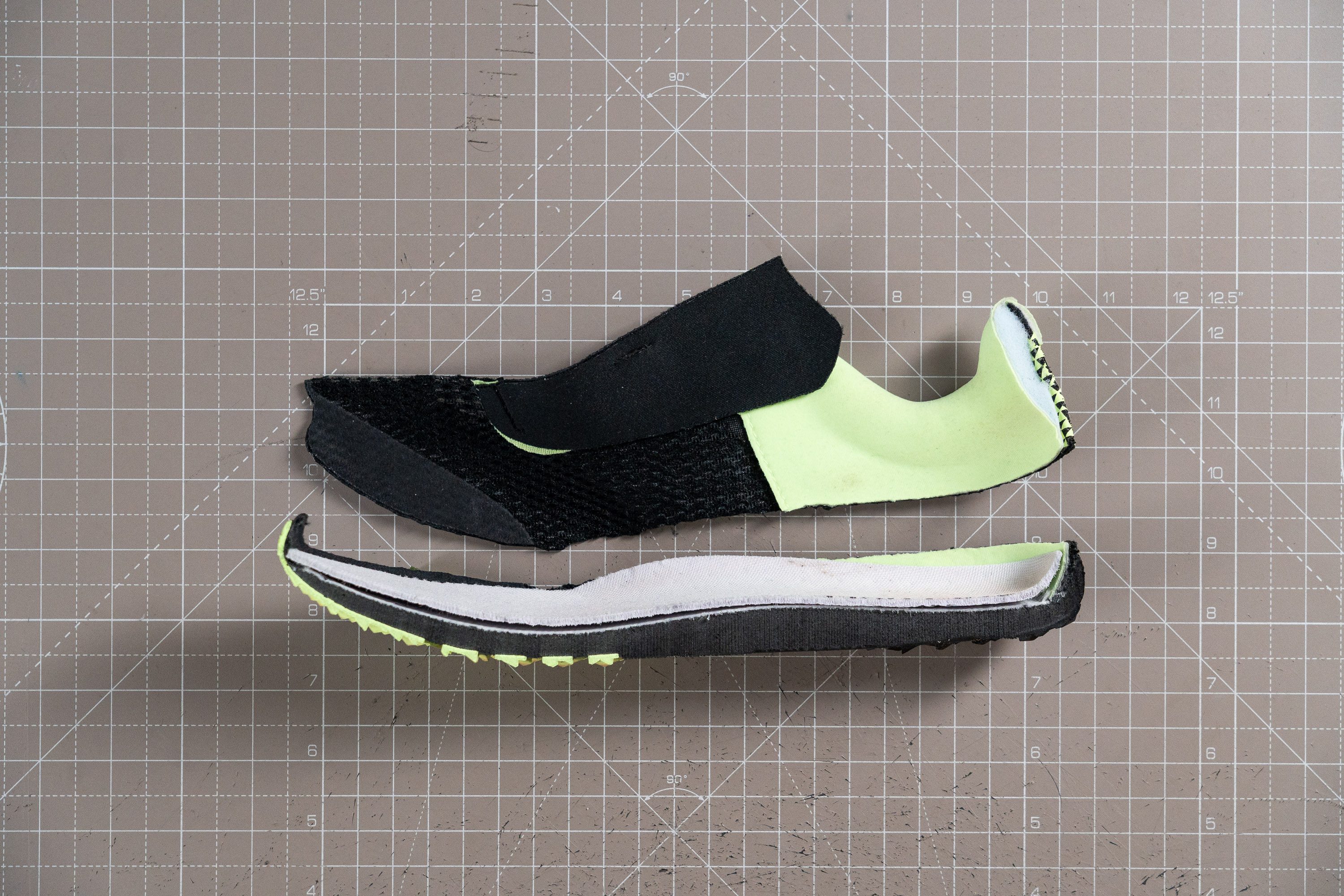 New Balance FuelCell XC7 v5 Drop