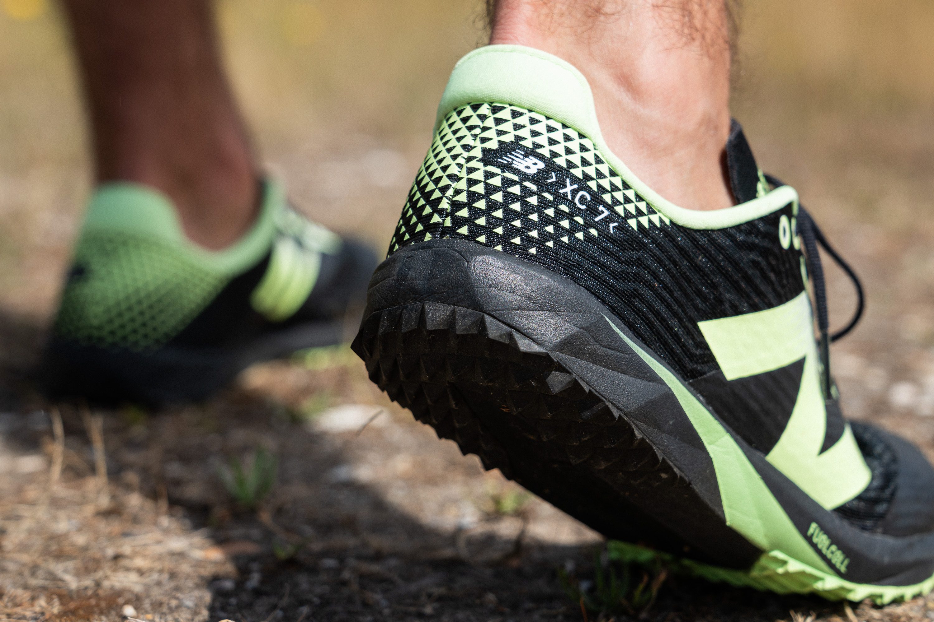 New Balance FuelCell XC7 v5 Heel tab