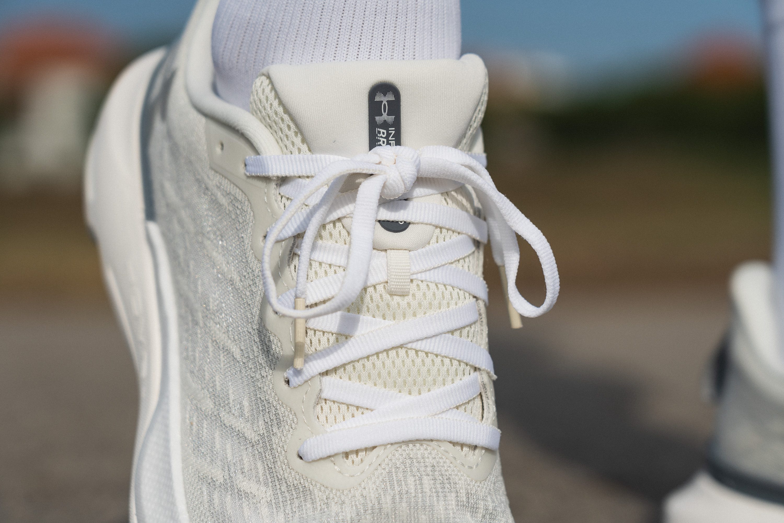 Under Armour Infinite Pro tongue lacing