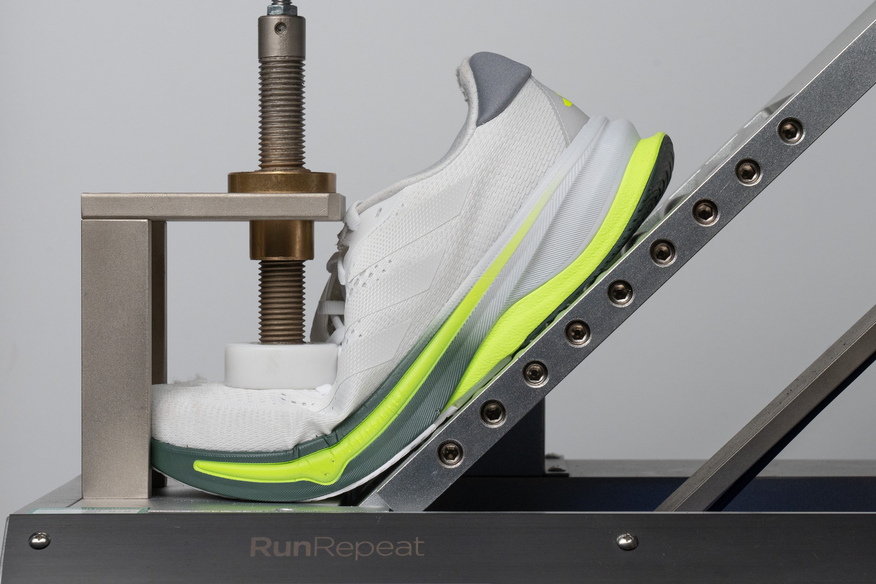 Adidas Supernova Solution Flexibility / Stiffness