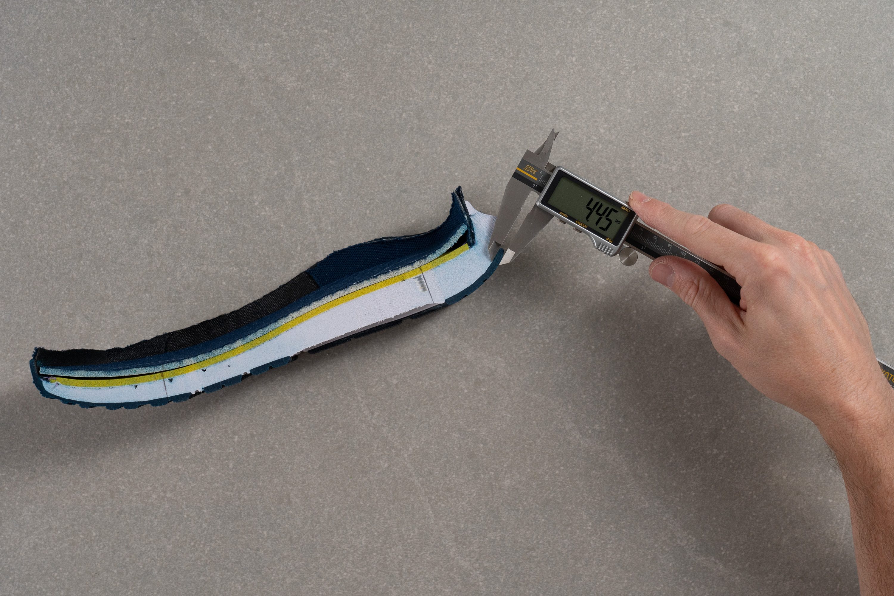 Under Armour Surge 4 Outsole thickness