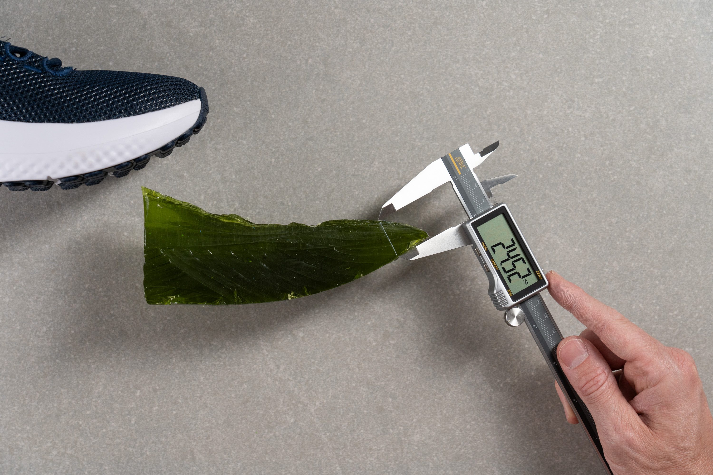 Under Armour Surge 4 Toebox height