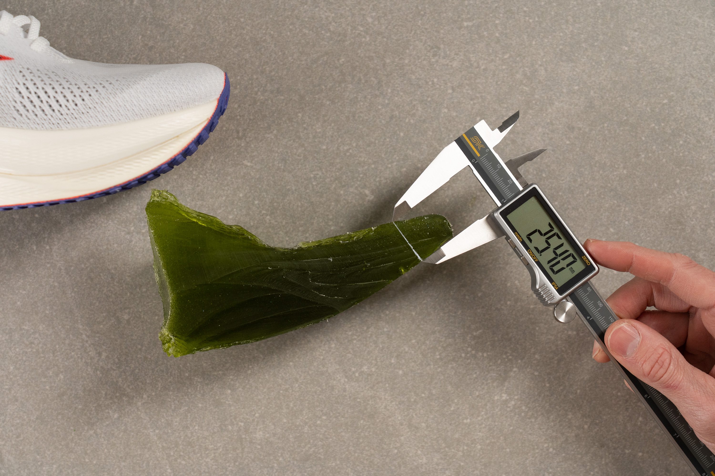 Mizuno Wave Rebellion Pro 3 Toebox height