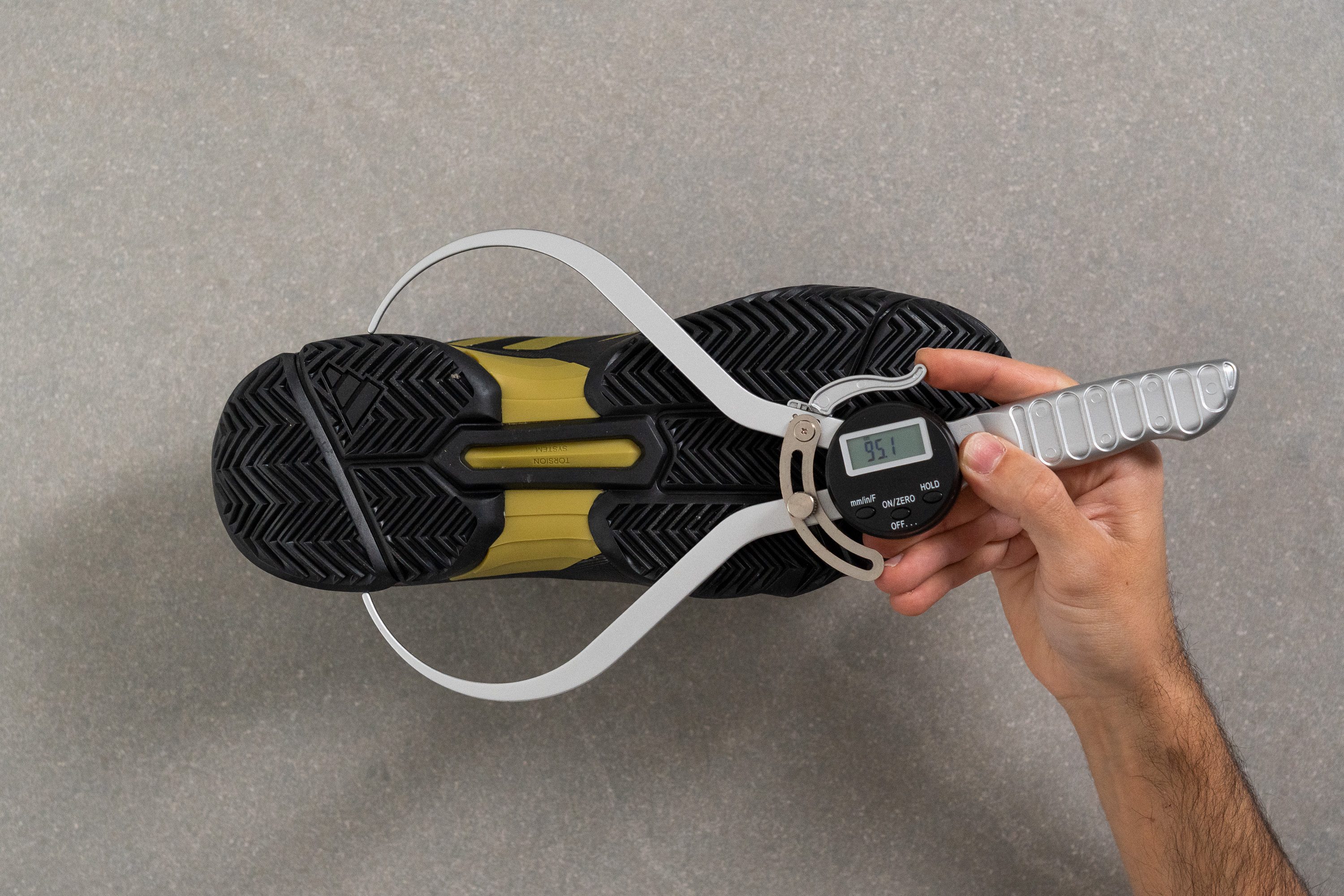 Adidas CourtJam Control 3 Midsole width - heel