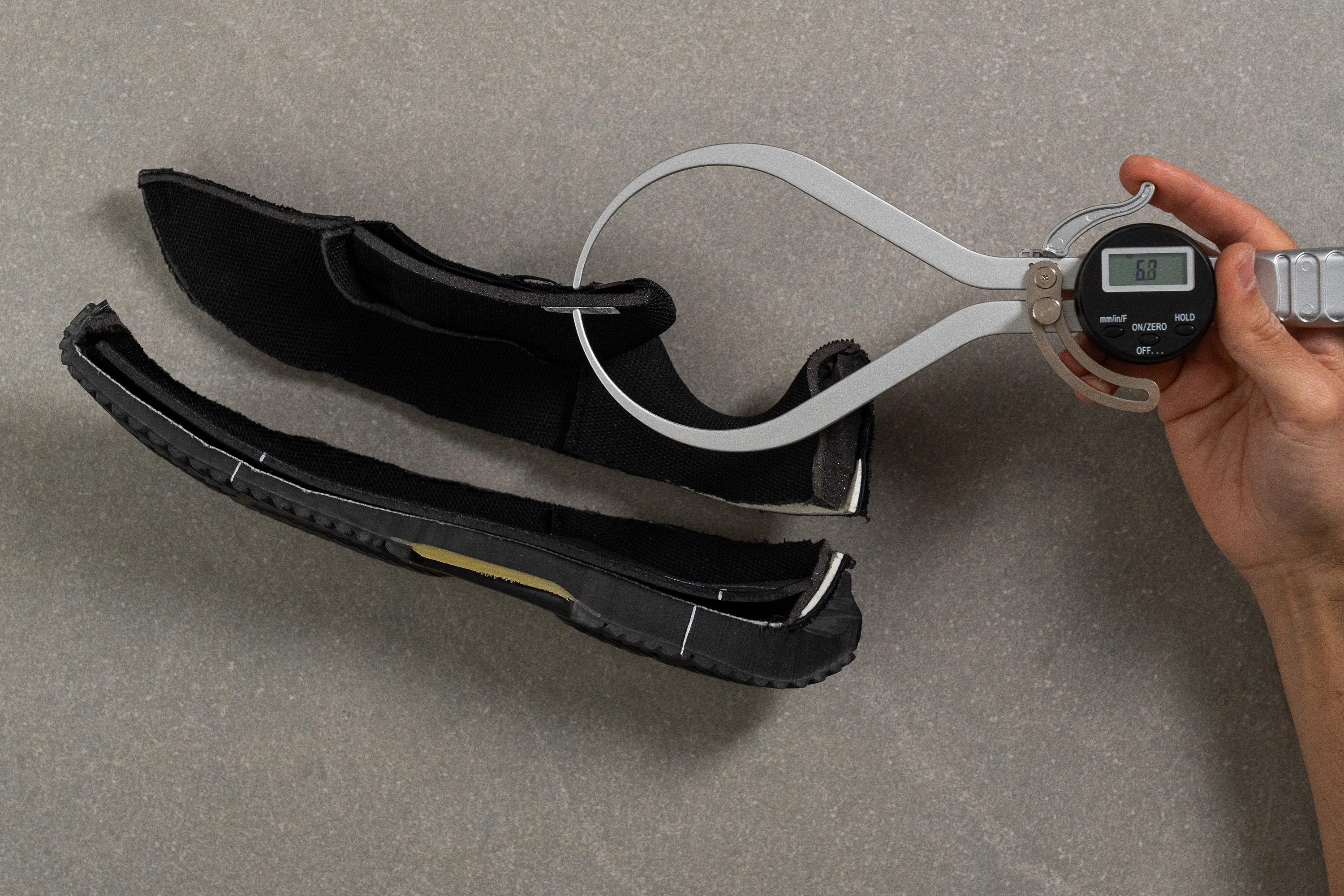 Adidas CourtJam Control 3 Tongue padding