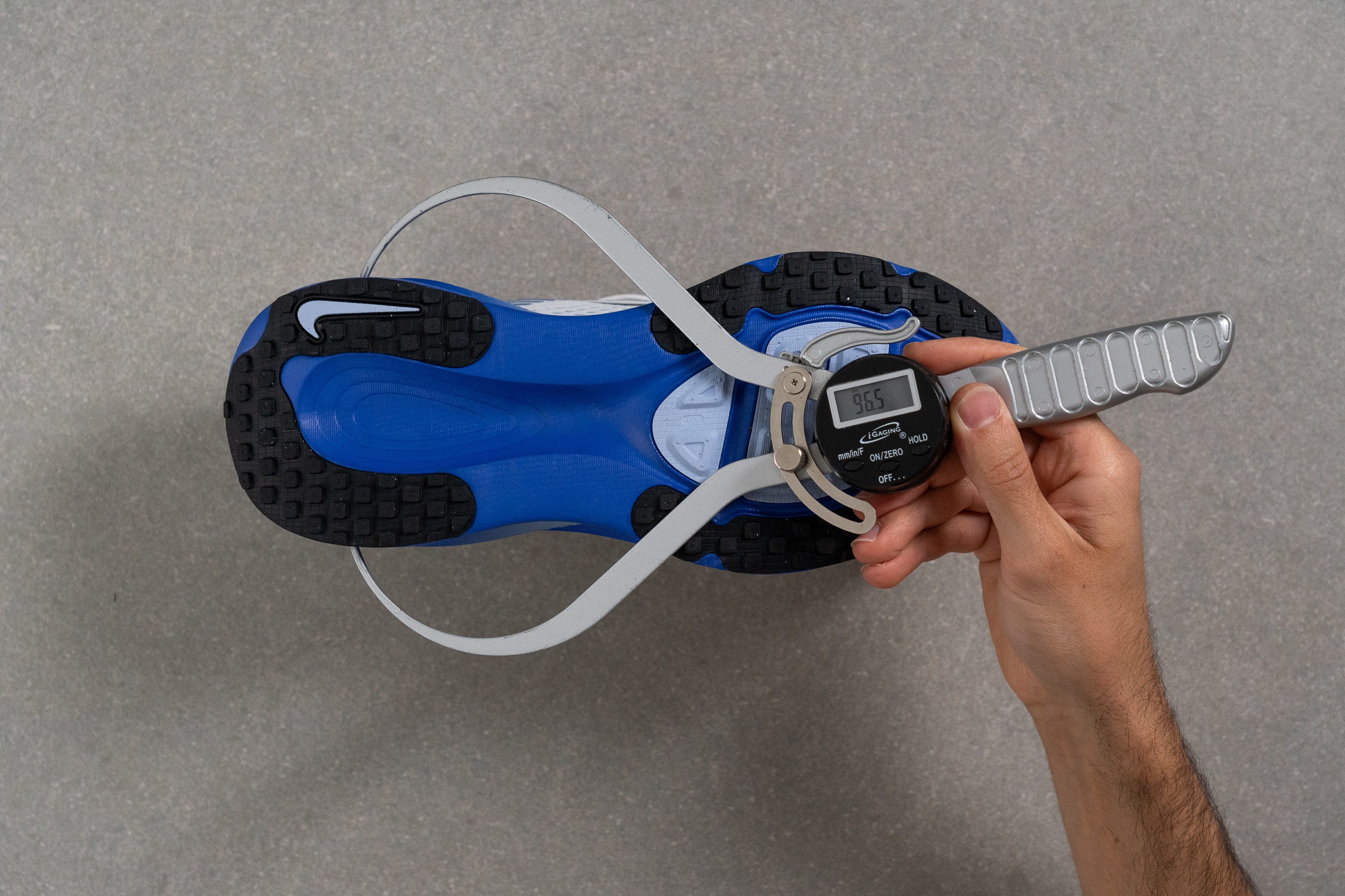 Nike Vomero 18 Midsole width - heel