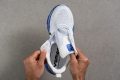 Nike Vomero 18 Tongue: gusset type