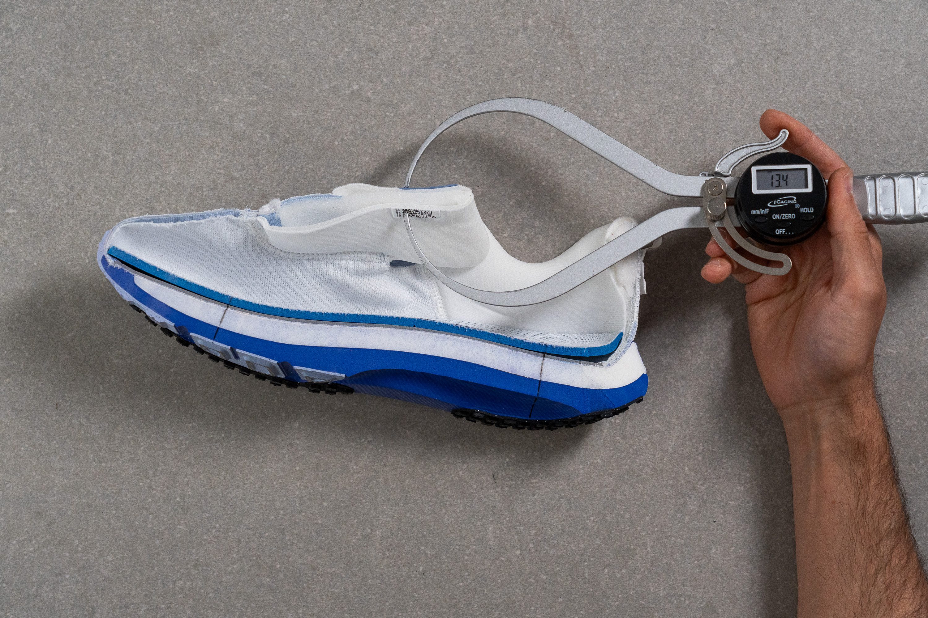 Nike Vomero 18 Tongue padding