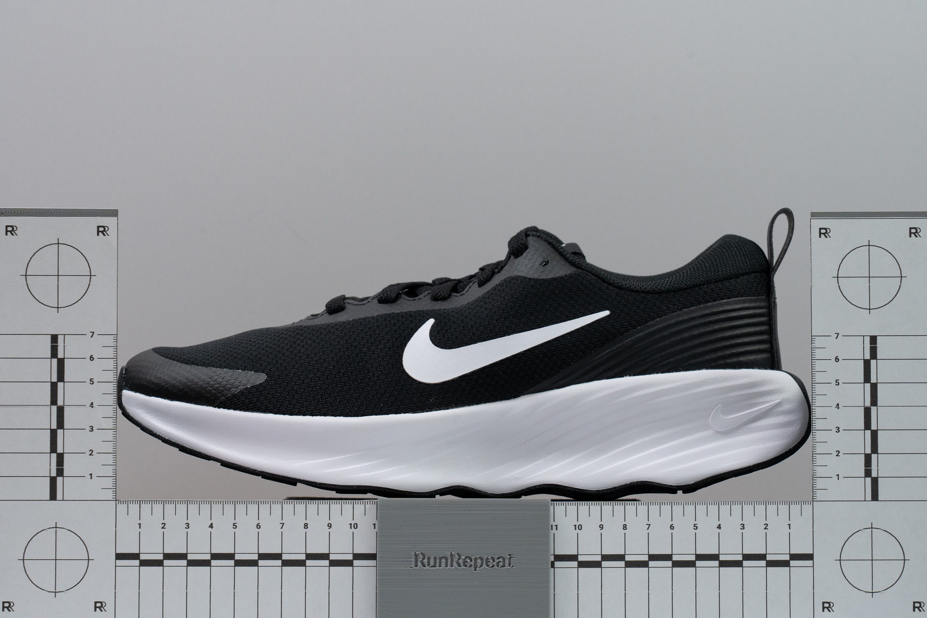 Nike Promina Rocker