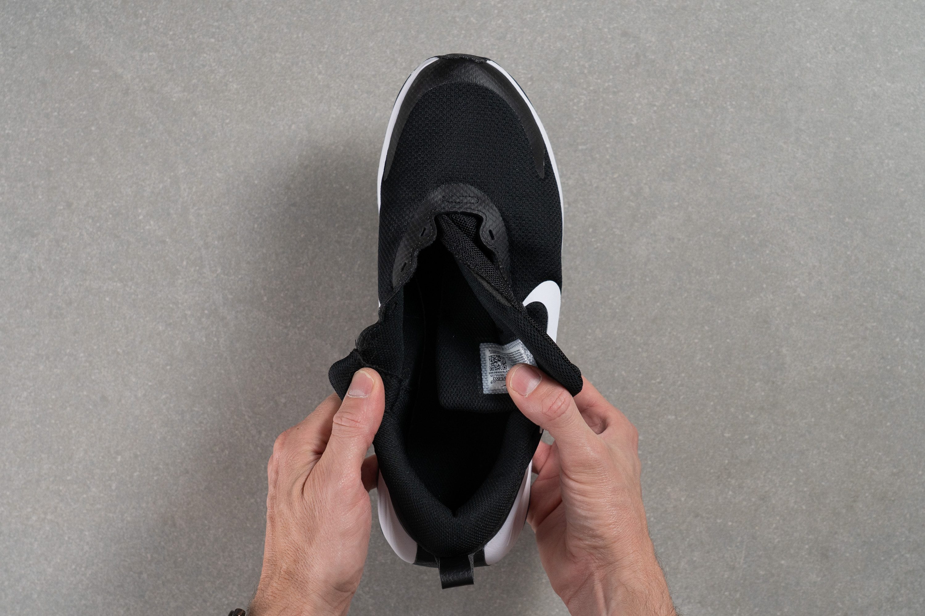 Nike Promina Tongue: gusset type